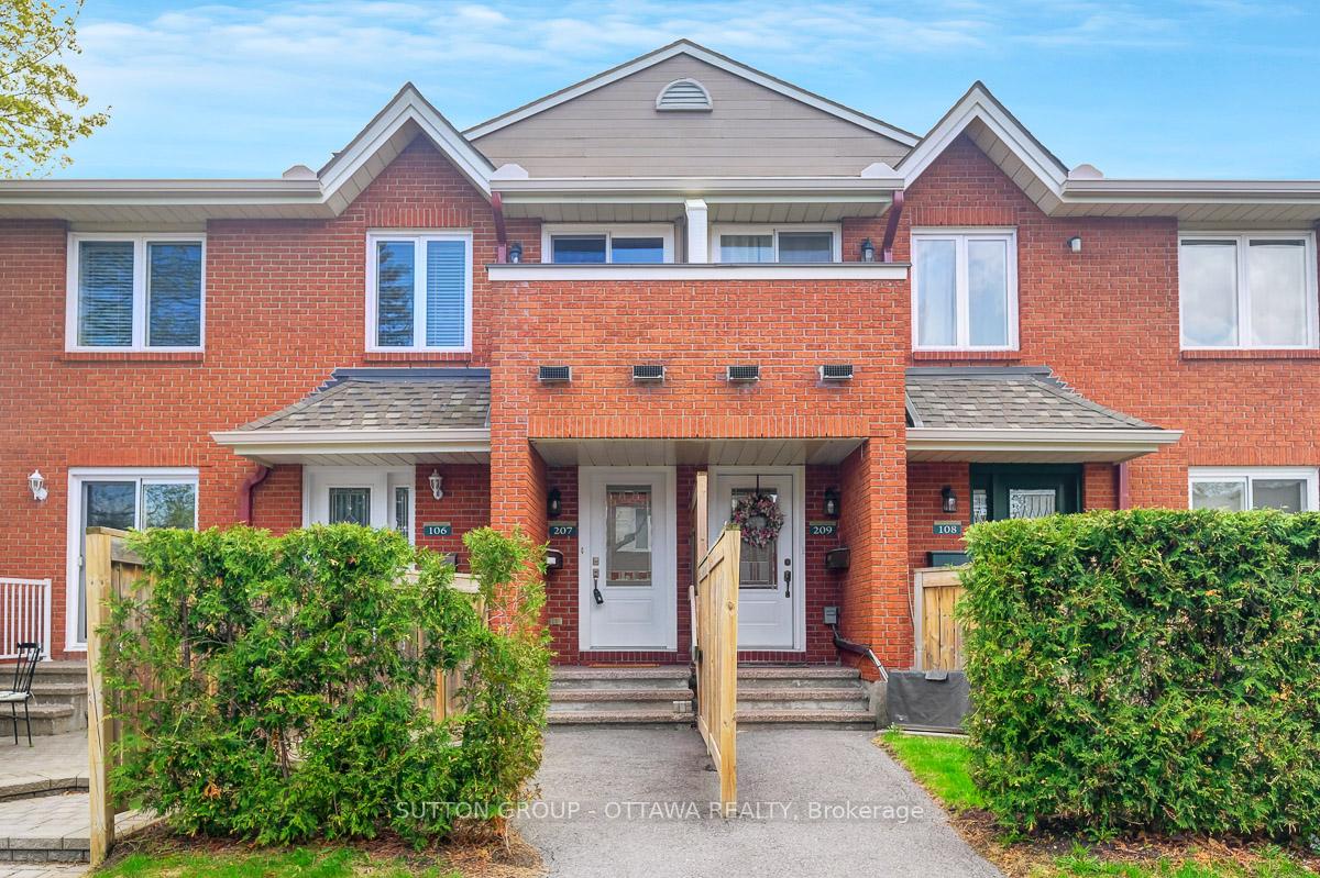 Photo 2 of Unit 207, 1765 Cabaret Lane, Ottawa, Fallingbrook/Pineridge — HOMEH