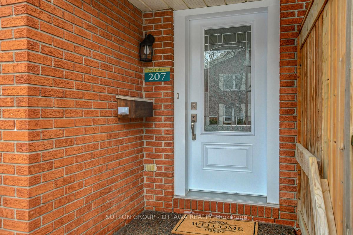 Photo 4 of Unit 207, 1765 Cabaret Lane, Ottawa, Fallingbrook/Pineridge — HOMEH