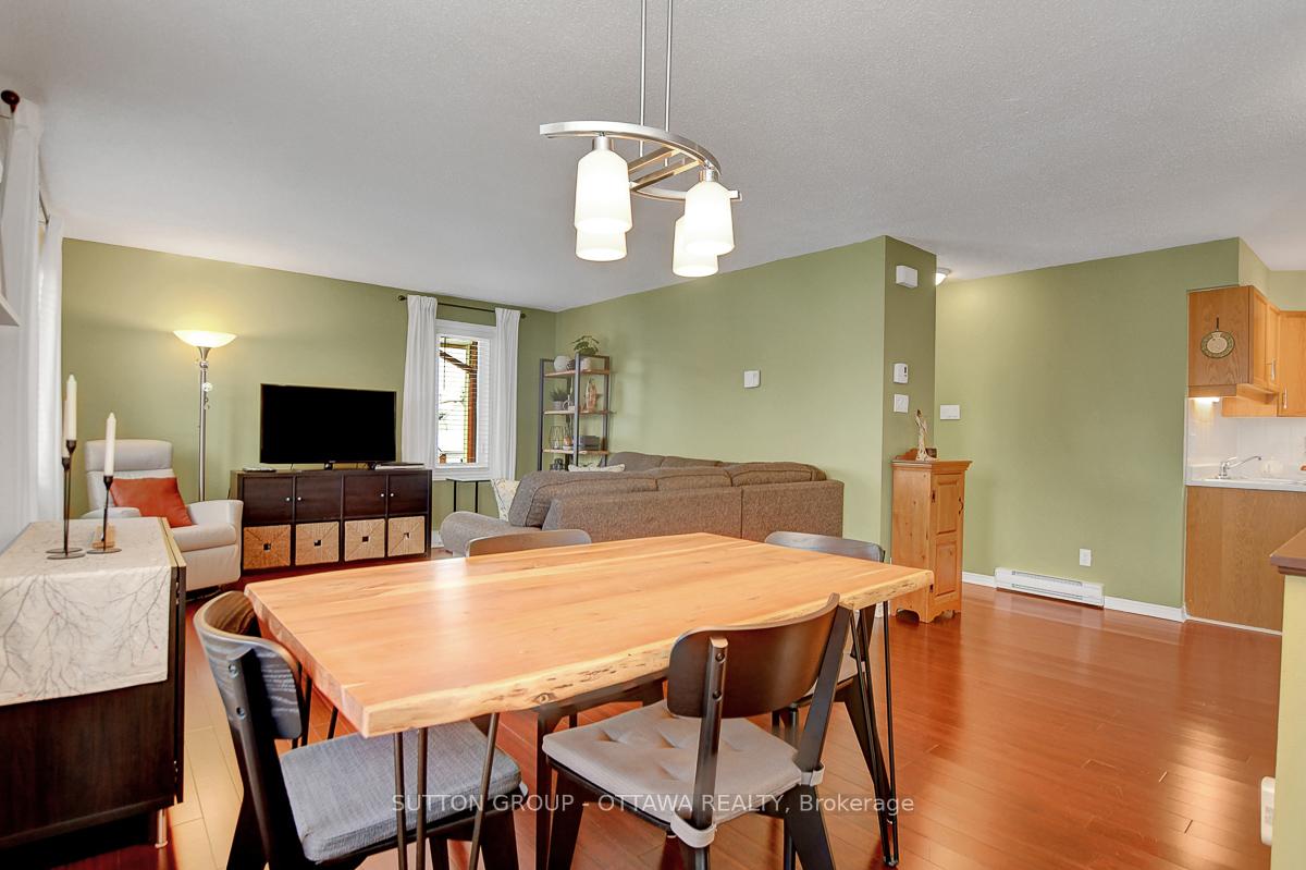 Photo 10 of Unit 207, 1765 Cabaret Lane, Ottawa, Fallingbrook/Pineridge — HOMEH