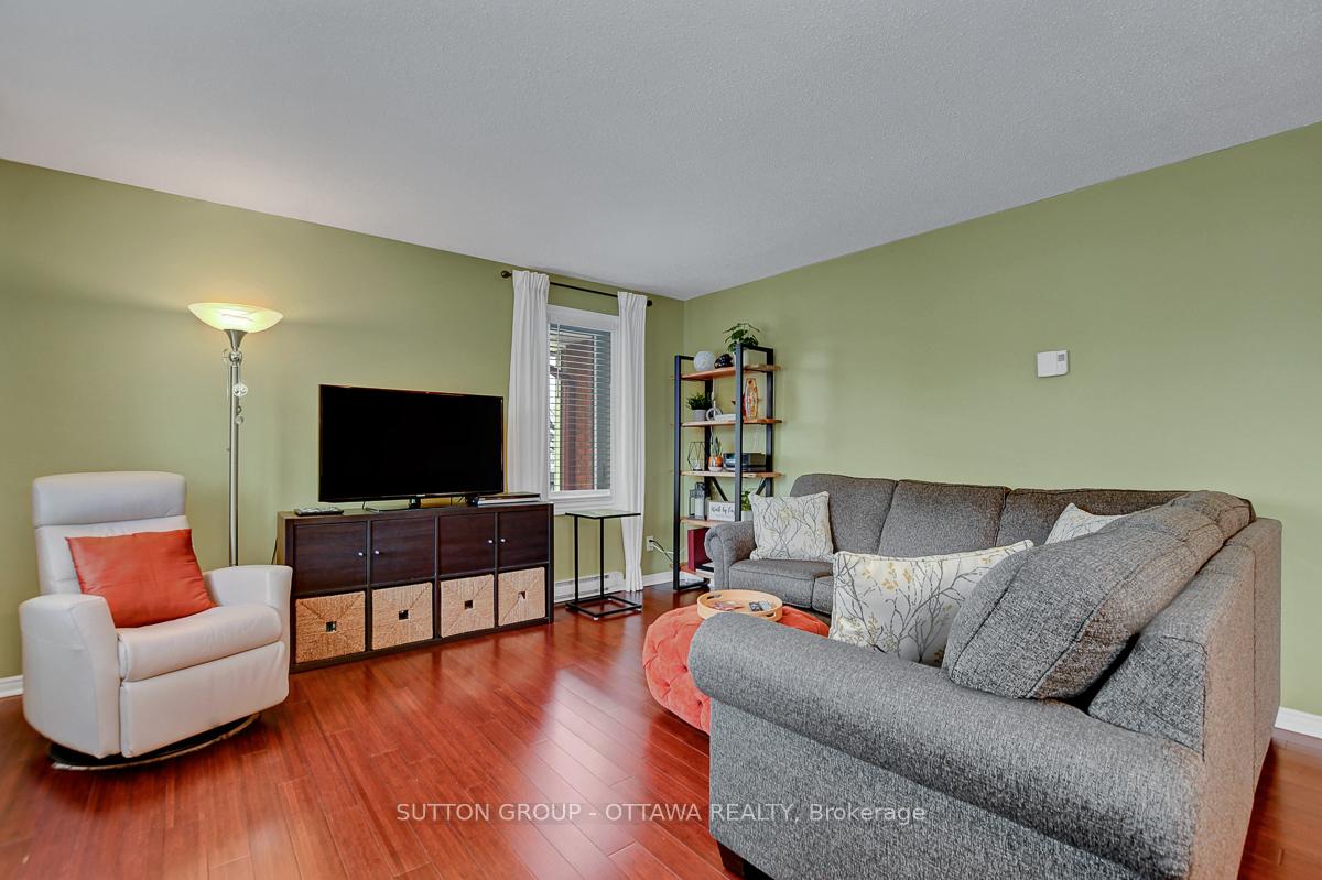 Photo 13 of Unit 207, 1765 Cabaret Lane, Ottawa, Fallingbrook/Pineridge — HOMEH