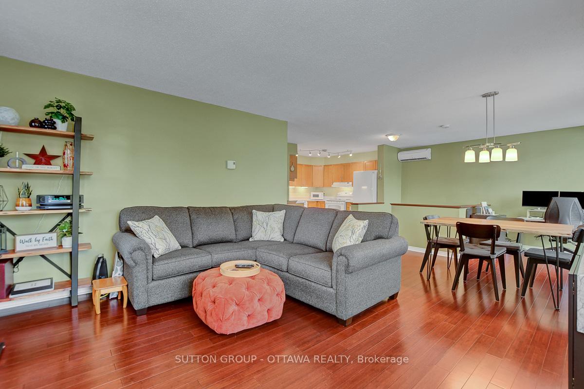 Photo 14 of Unit 207, 1765 Cabaret Lane, Ottawa, Fallingbrook/Pineridge — HOMEH