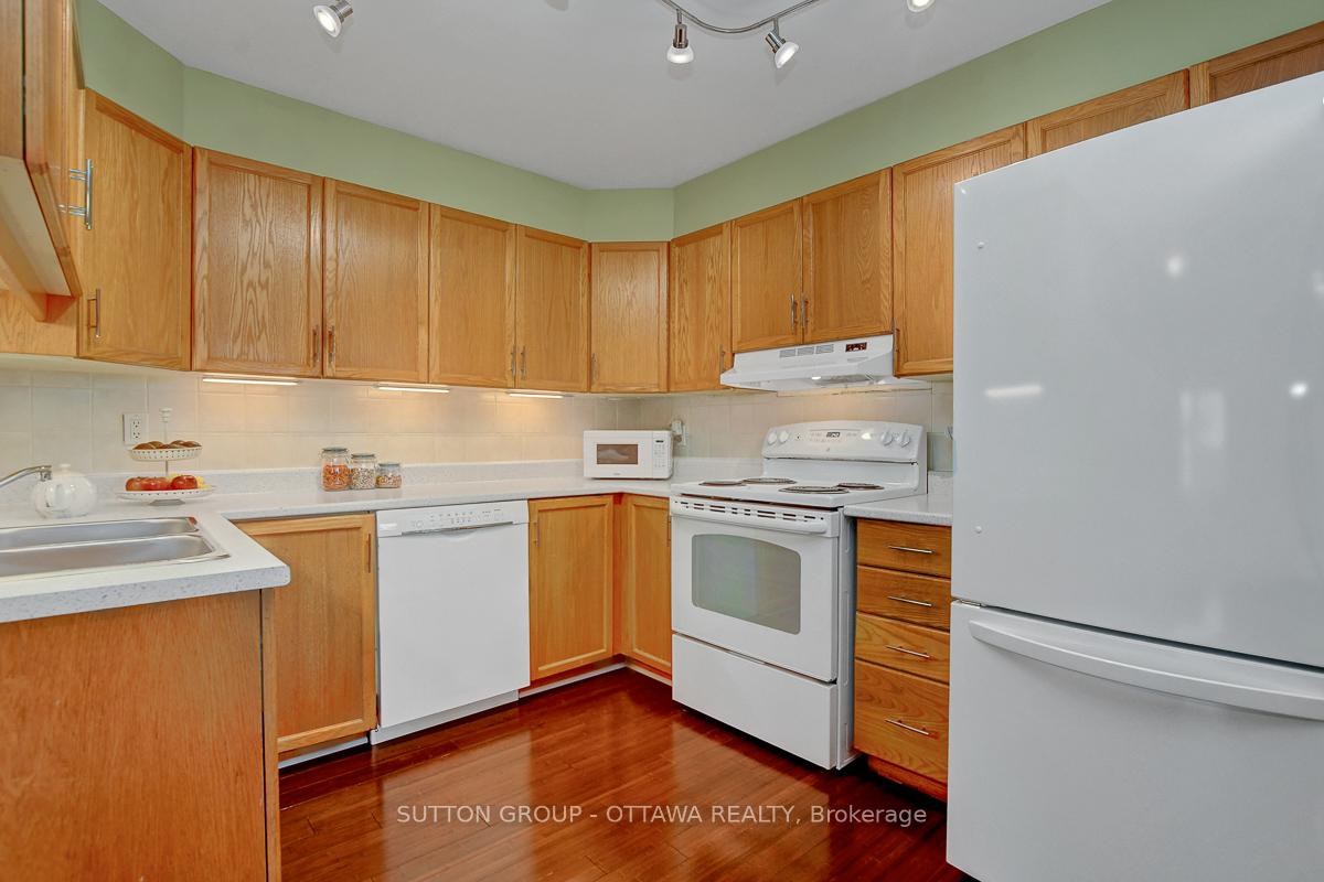 Photo 17 of Unit 207, 1765 Cabaret Lane, Ottawa, Fallingbrook/Pineridge — HOMEH