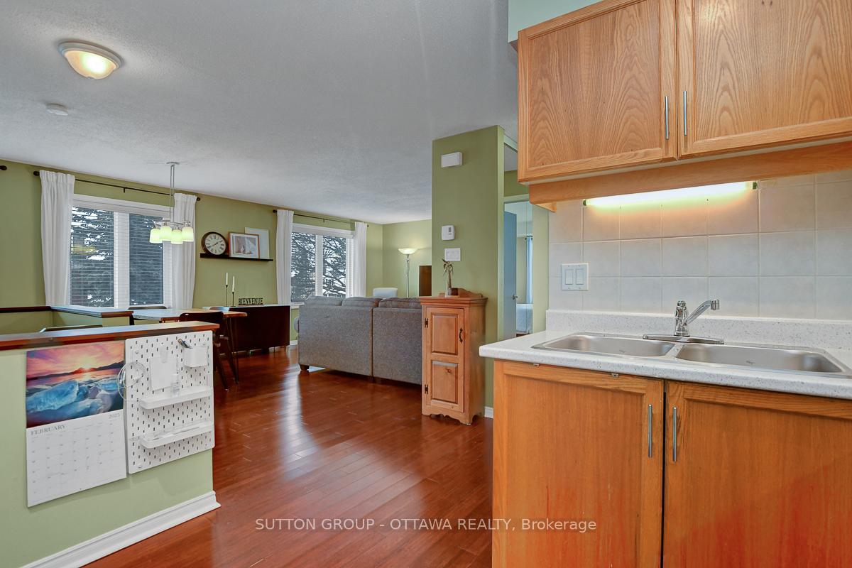 Photo 18 of Unit 207, 1765 Cabaret Lane, Ottawa, Fallingbrook/Pineridge — HOMEH