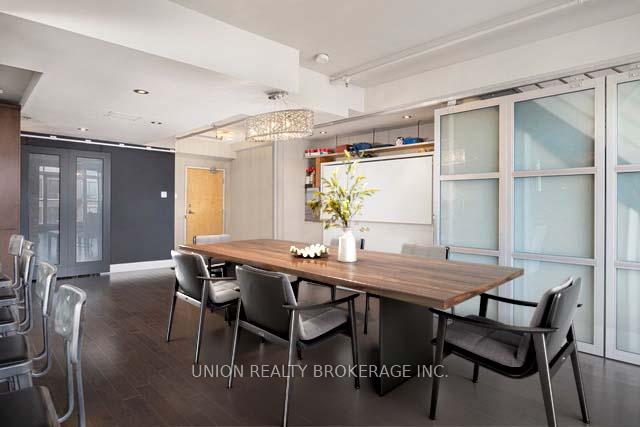 Photo 4 of Unit 303, 1852 Queen Street E, Toronto, The Beaches — HOMEH