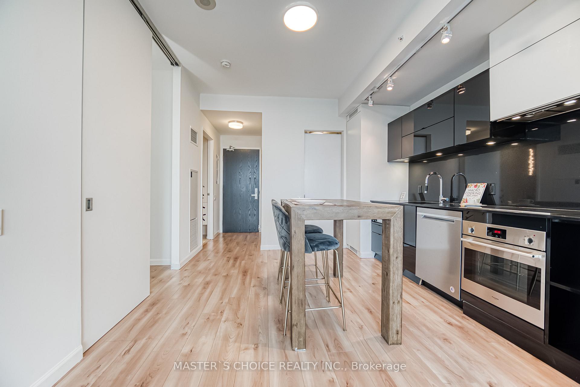 Photo 8 of Unit 2806, 125 Peter Street, Toronto, Waterfront Communities — HOMEH