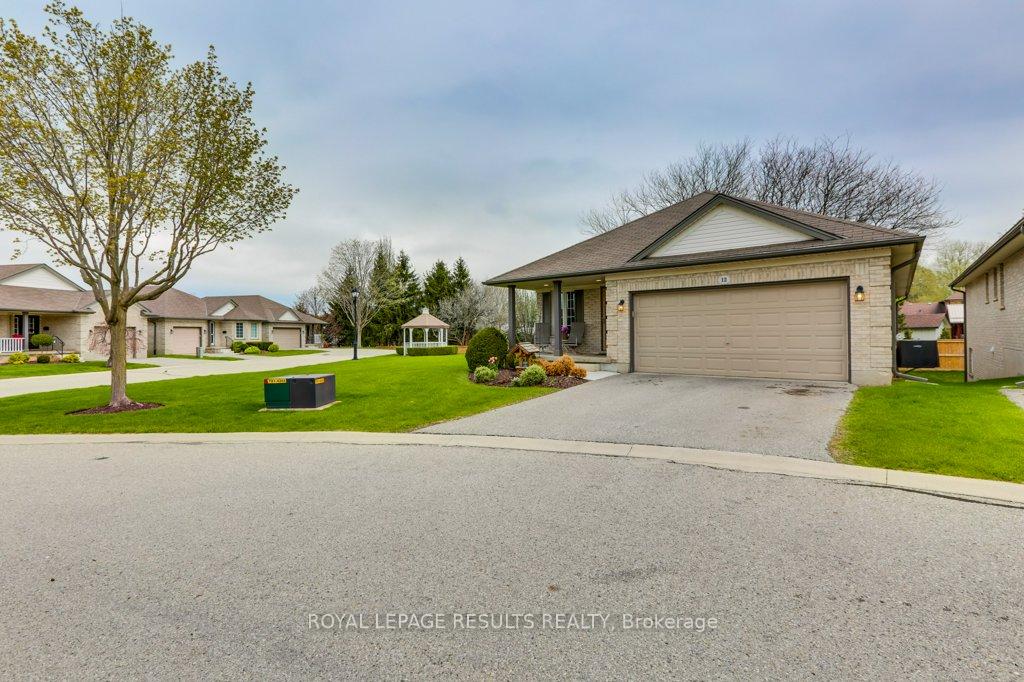 Photo 2 of Unit 12, 20 Windemere Place, St. Thomas — HOMEH