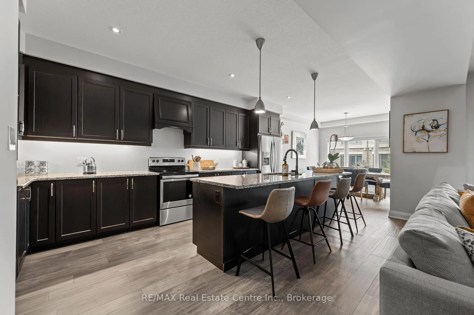 Photo 3 of Unit 21, 271 Grey Silo Road, Waterloo — HOMEH