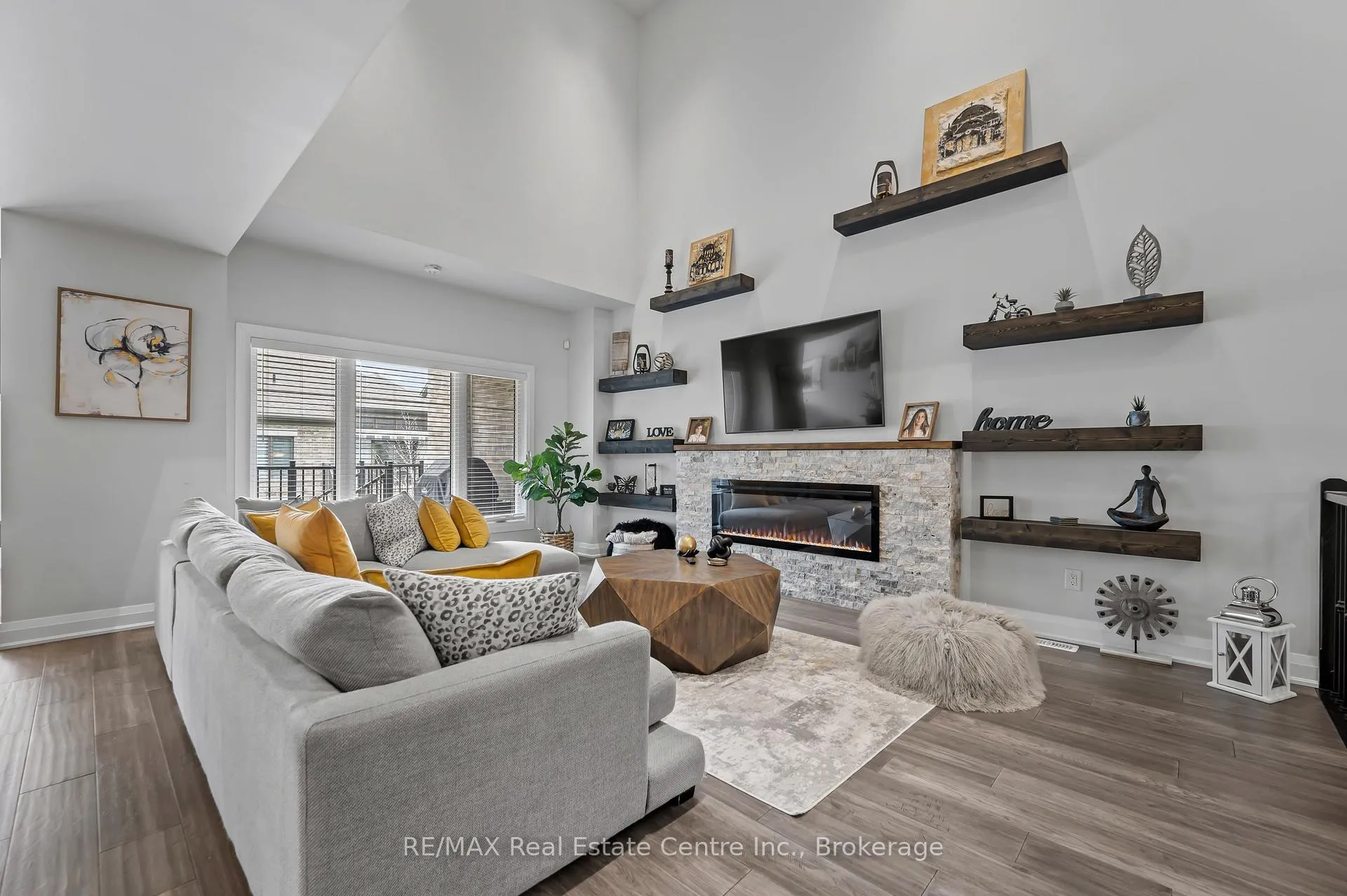 Photo 13 of Unit 21, 271 Grey Silo Road, Waterloo — HOMEH