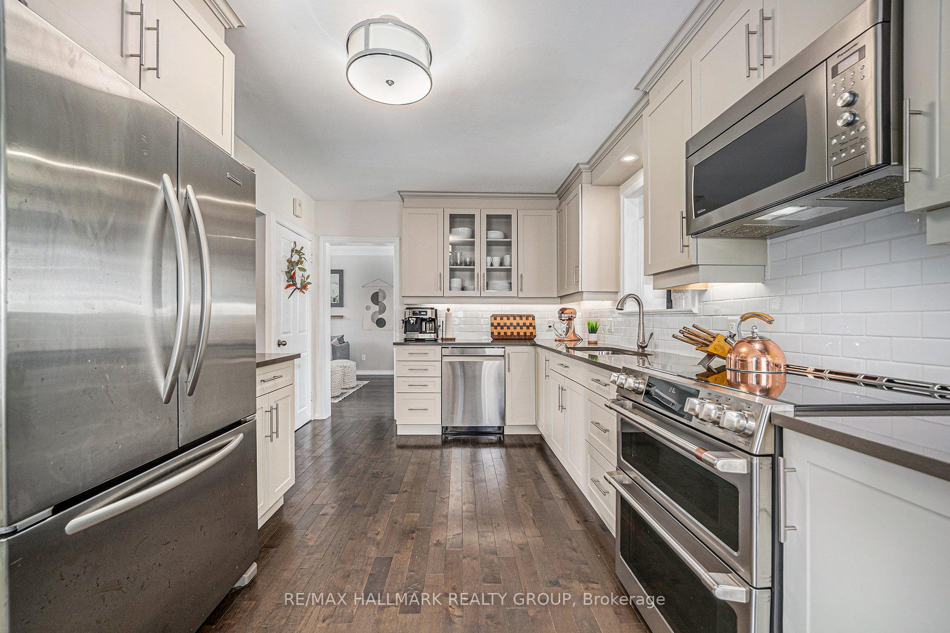 Photo 12 of 921 Wingate Drive, Ottawa, Elmvale Acres/Urbandale — HOMEH