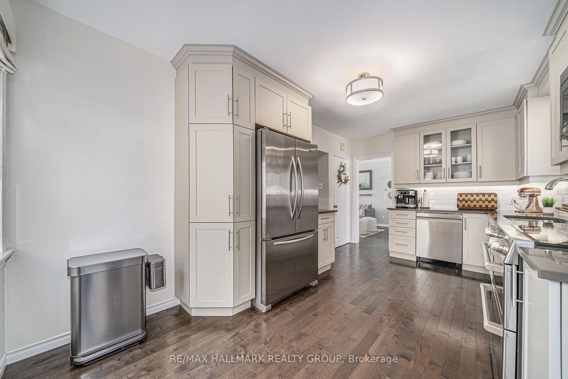 Photo 9 of 921 Wingate Drive, Ottawa, Elmvale Acres/Urbandale — HOMEH