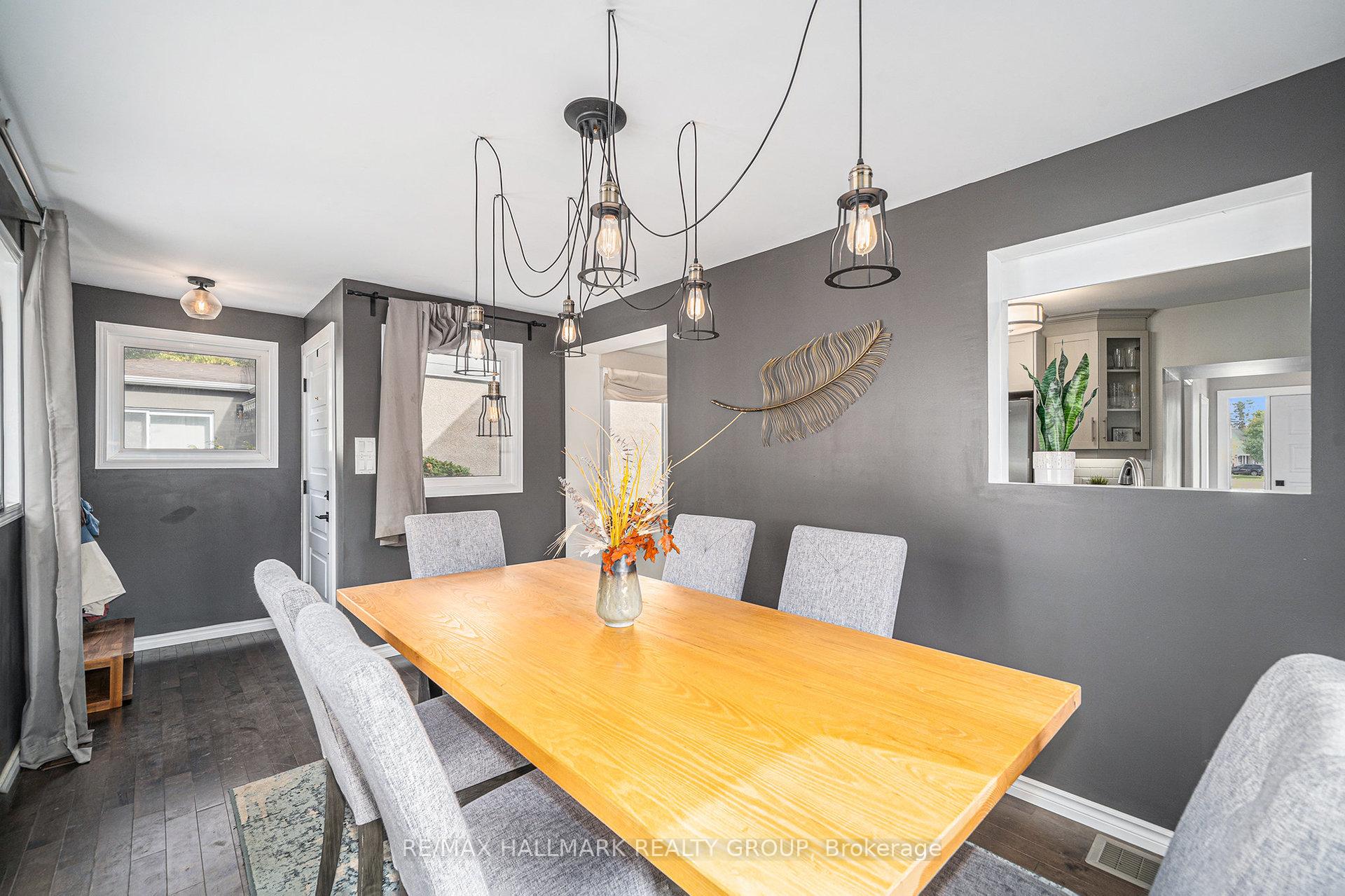 Photo 13 of 921 Wingate Drive, Ottawa, Elmvale Acres/Urbandale — HOMEH