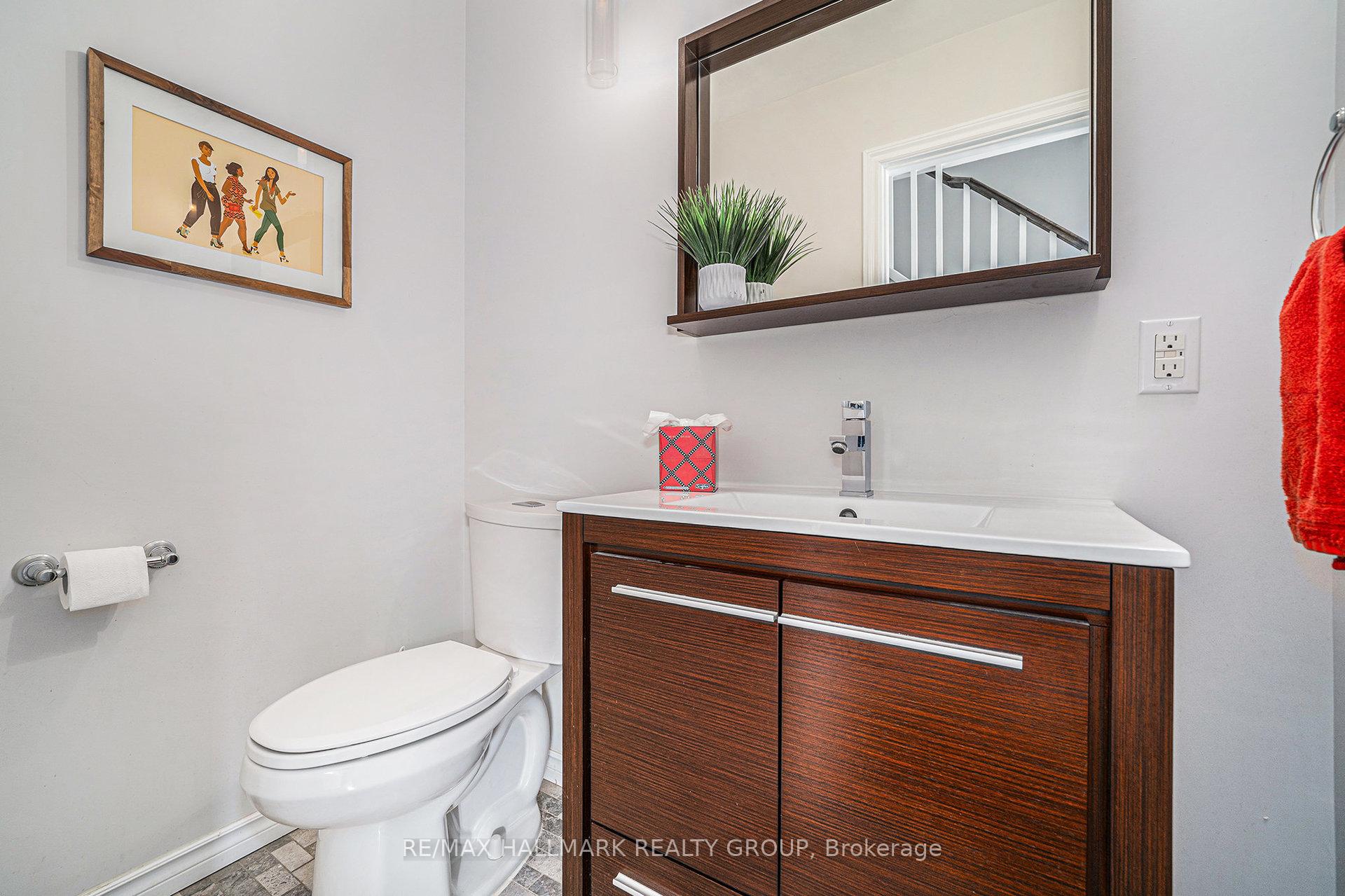Photo 15 of 921 Wingate Drive, Ottawa, Elmvale Acres/Urbandale — HOMEH