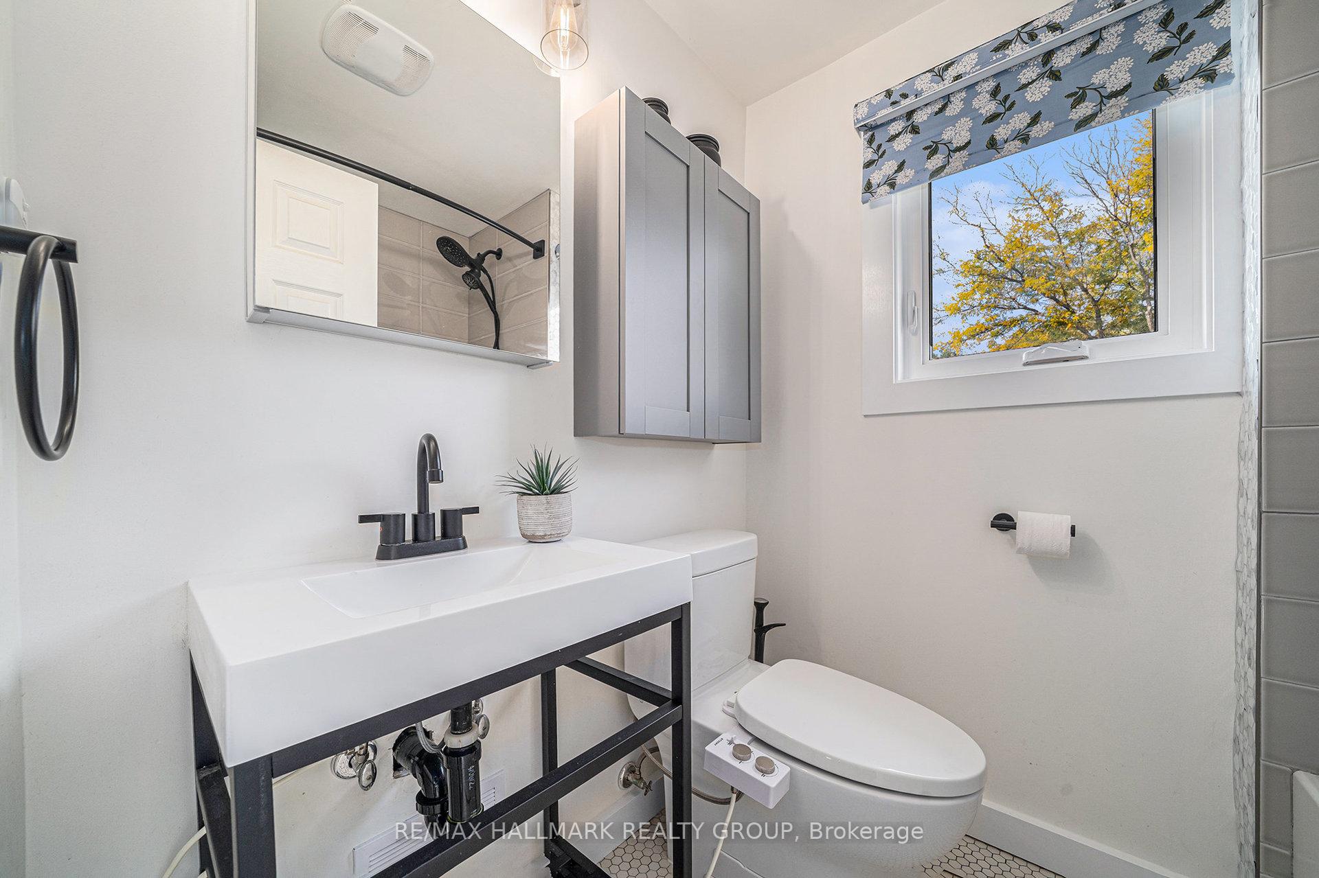 Photo 20 of 921 Wingate Drive, Ottawa, Elmvale Acres/Urbandale — HOMEH