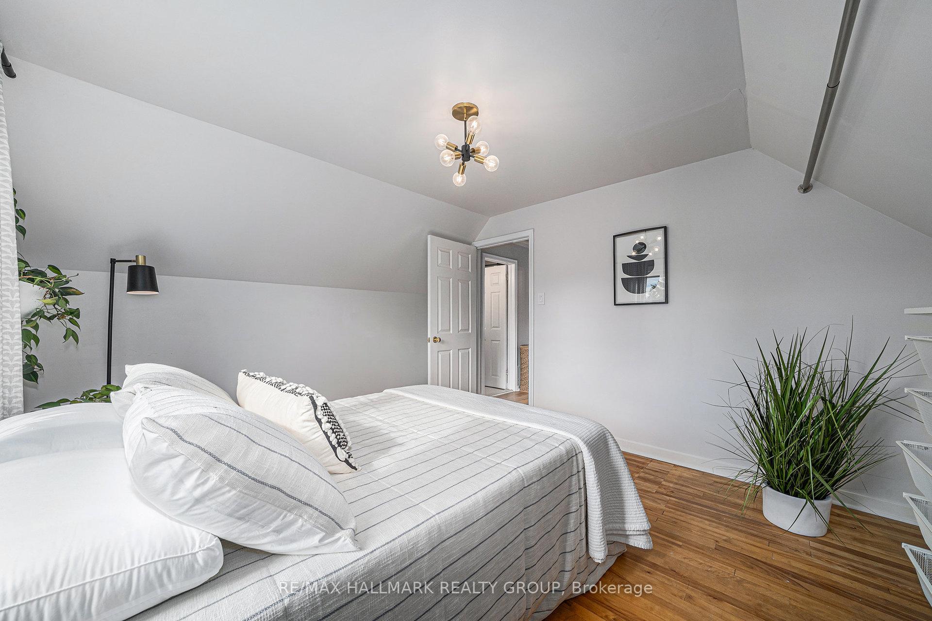 Photo 23 of 921 Wingate Drive, Ottawa, Elmvale Acres/Urbandale — HOMEH