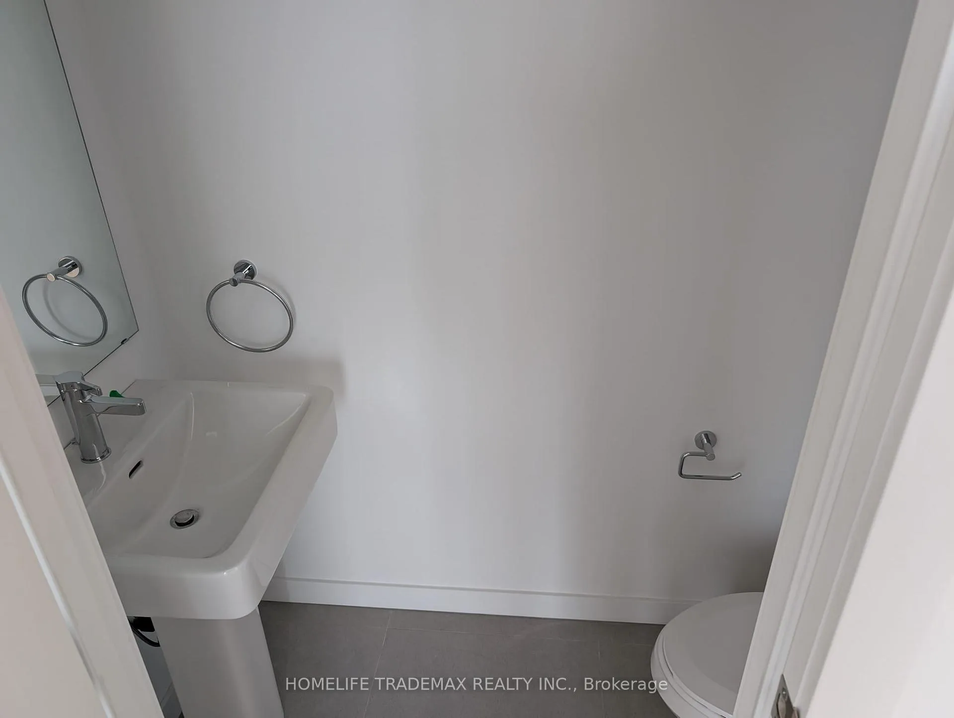 Photo 7 of Unit 16, 3175 Denison St Street, Markham, Middlefield — HOMEH