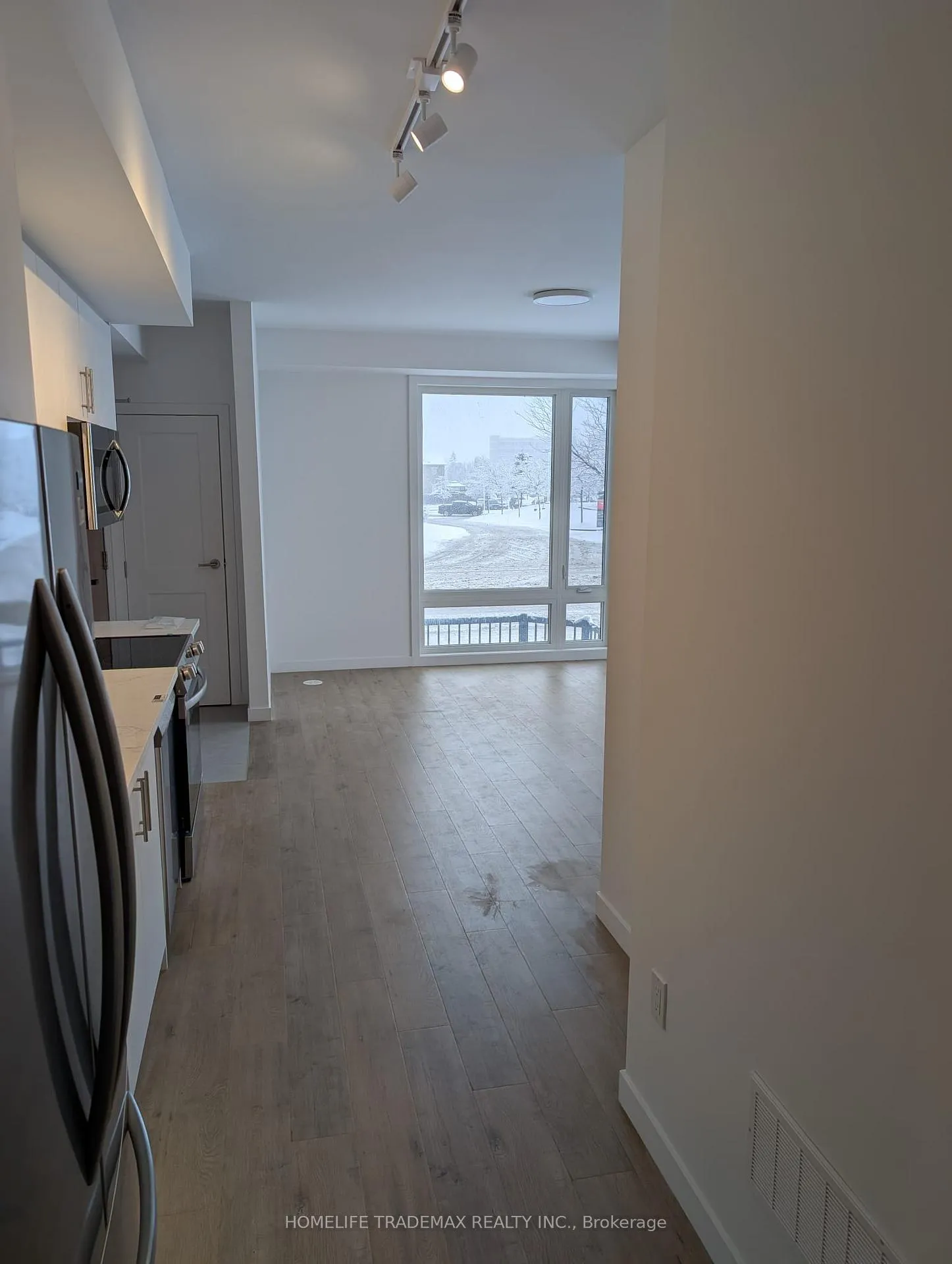 Photo 11 of Unit 16, 3175 Denison St Street, Markham, Middlefield — HOMEH