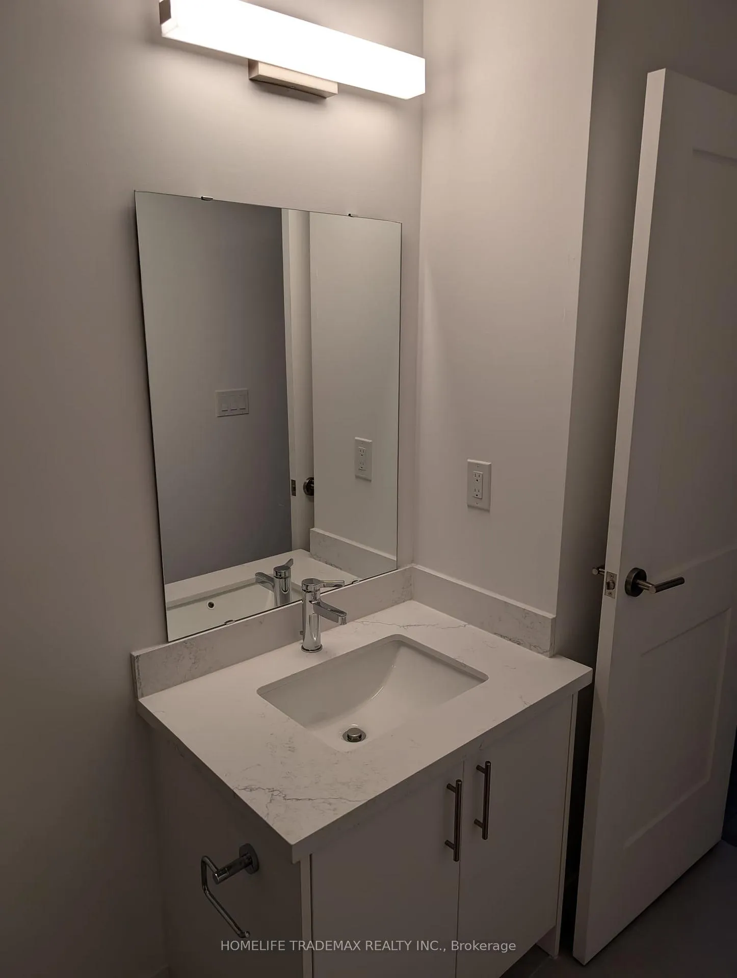 Photo 24 of Unit 16, 3175 Denison St Street, Markham, Middlefield — HOMEH