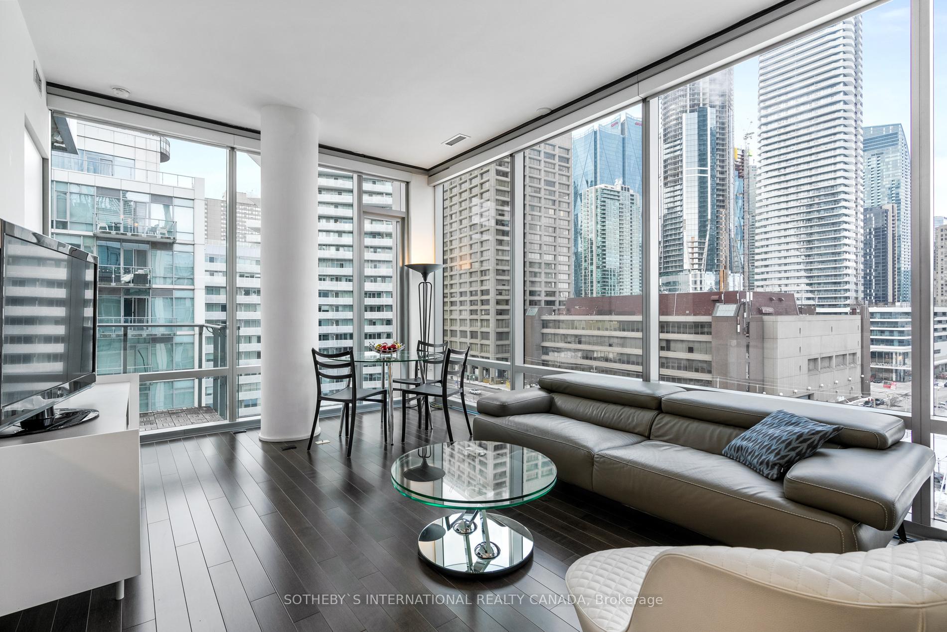 Photo 9 of Unit 803, 39 Queens Quay E, Toronto, Waterfront Communities — HOMEH