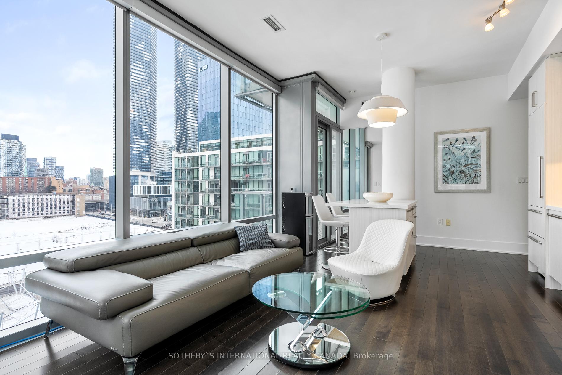 Photo 10 of Unit 803, 39 Queens Quay E, Toronto, Waterfront Communities — HOMEH