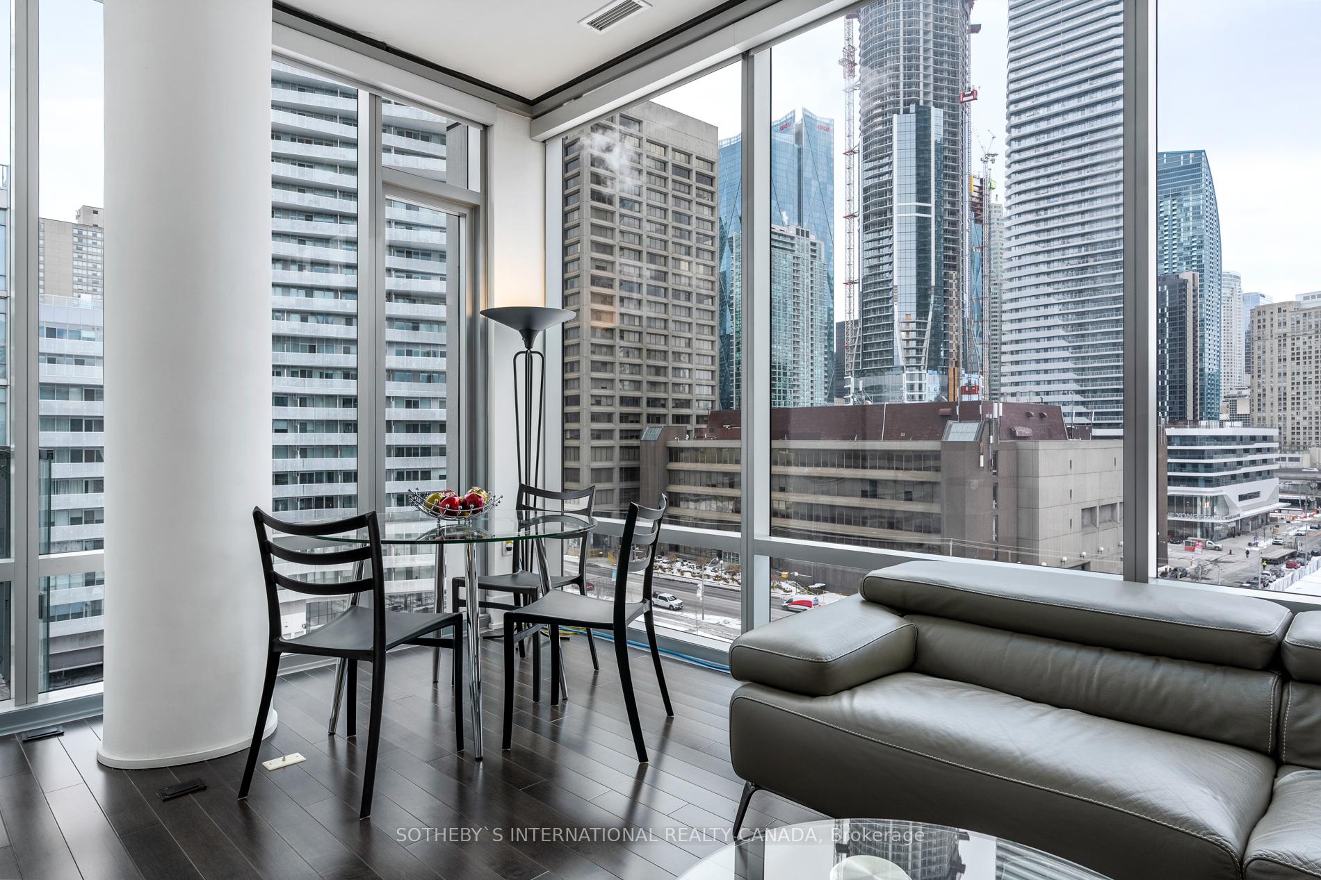 Photo 12 of Unit 803, 39 Queens Quay E, Toronto, Waterfront Communities — HOMEH