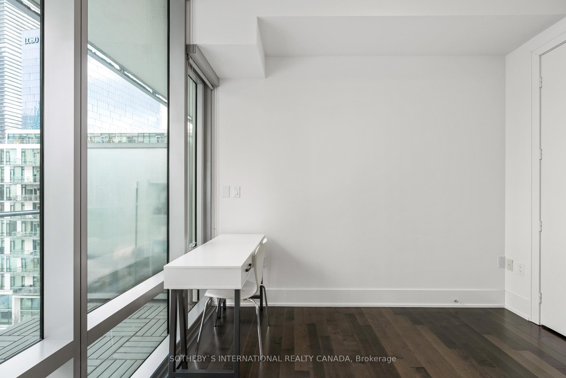 Photo 18 of Unit 803, 39 Queens Quay E, Toronto, Waterfront Communities — HOMEH