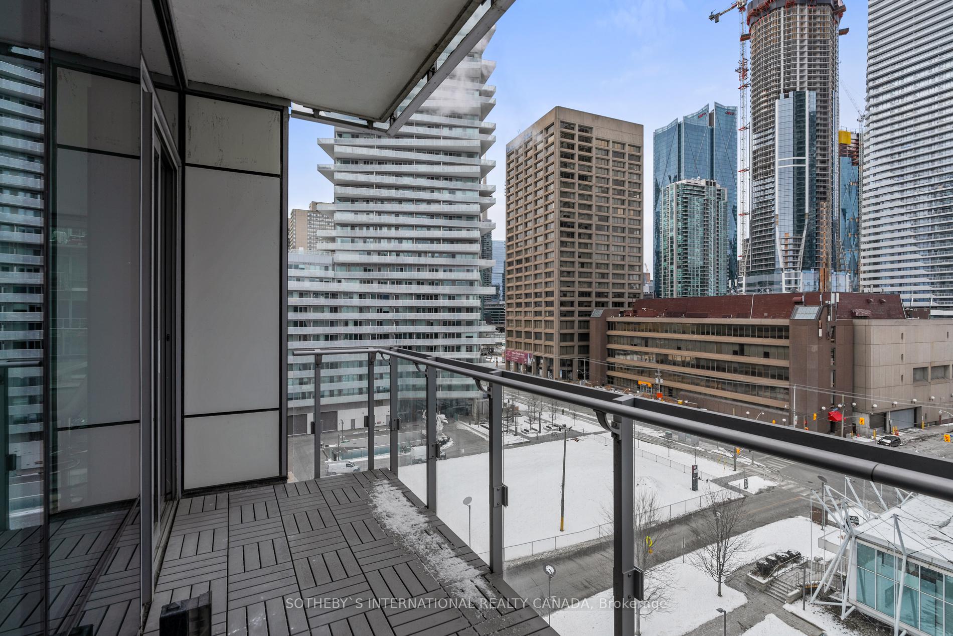 Photo 23 of Unit 803, 39 Queens Quay E, Toronto, Waterfront Communities — HOMEH