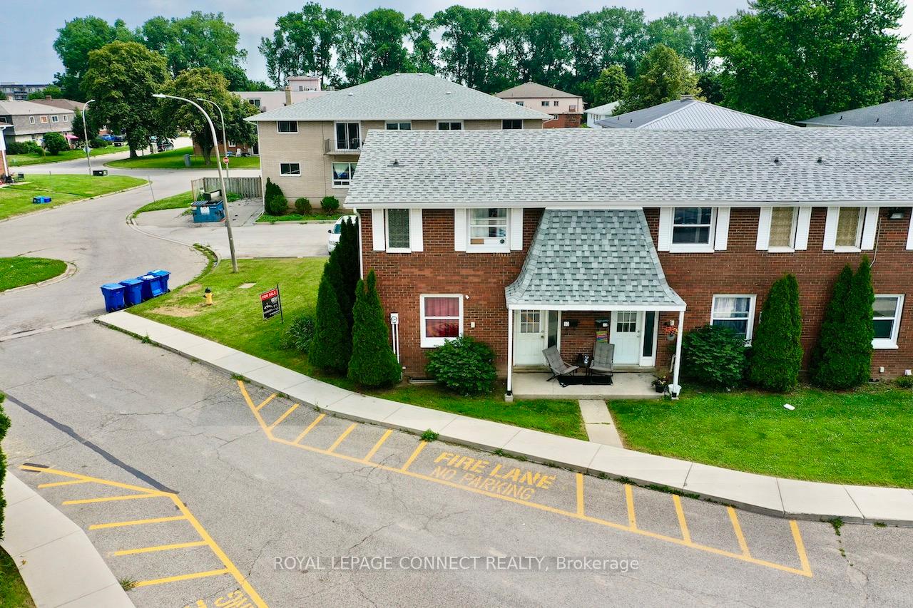 Front of Unit 11, 10 Orchard Place