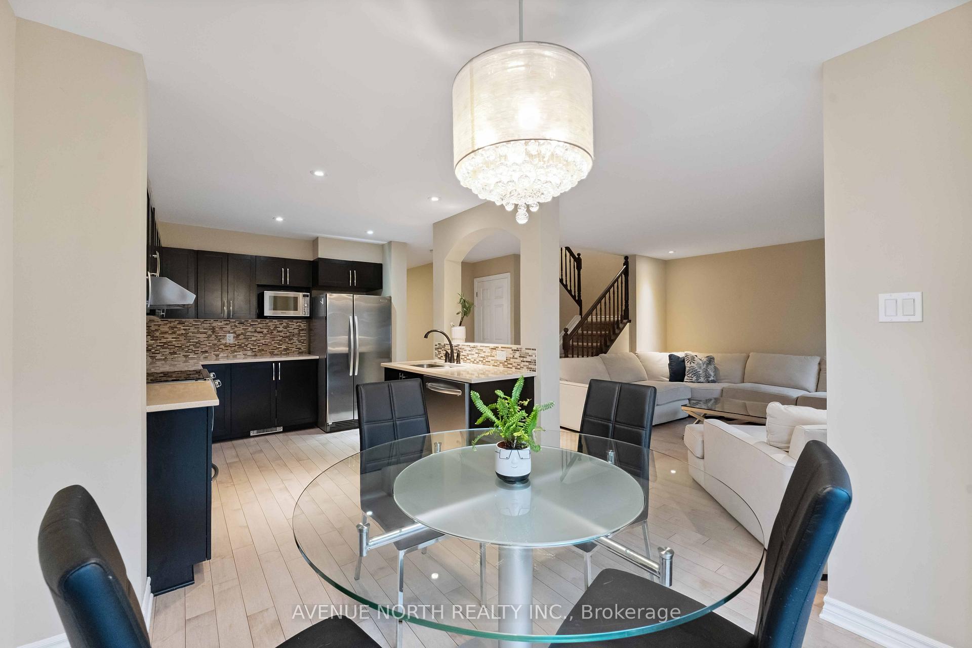 Photo 15 of 88 Cormack Circle, Ottawa, Barrhaven - Strandherd — HOMEH