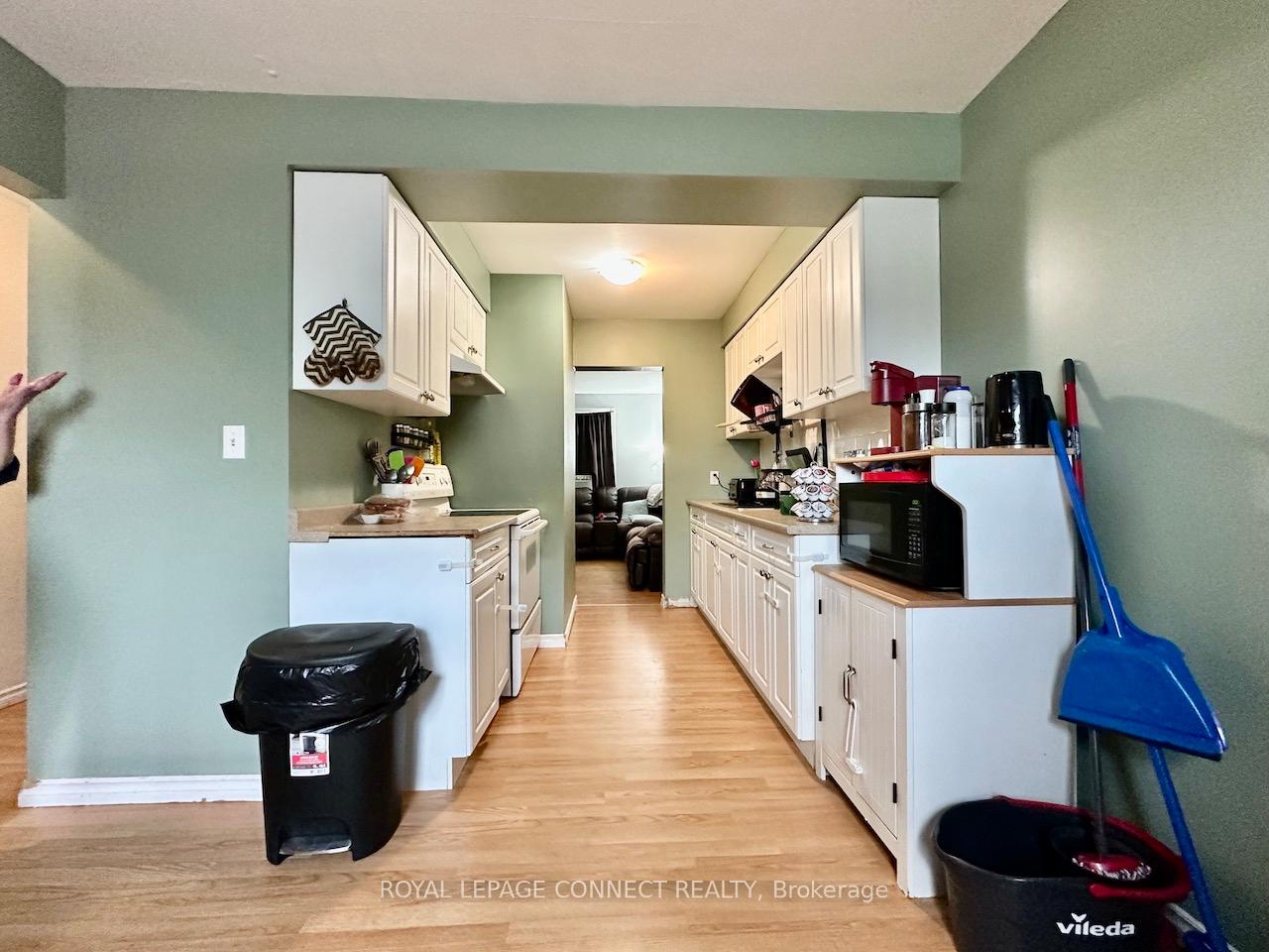 Photo 8 of Unit 3, 41 Orchard Place, Chatham-Kent — HOMEH