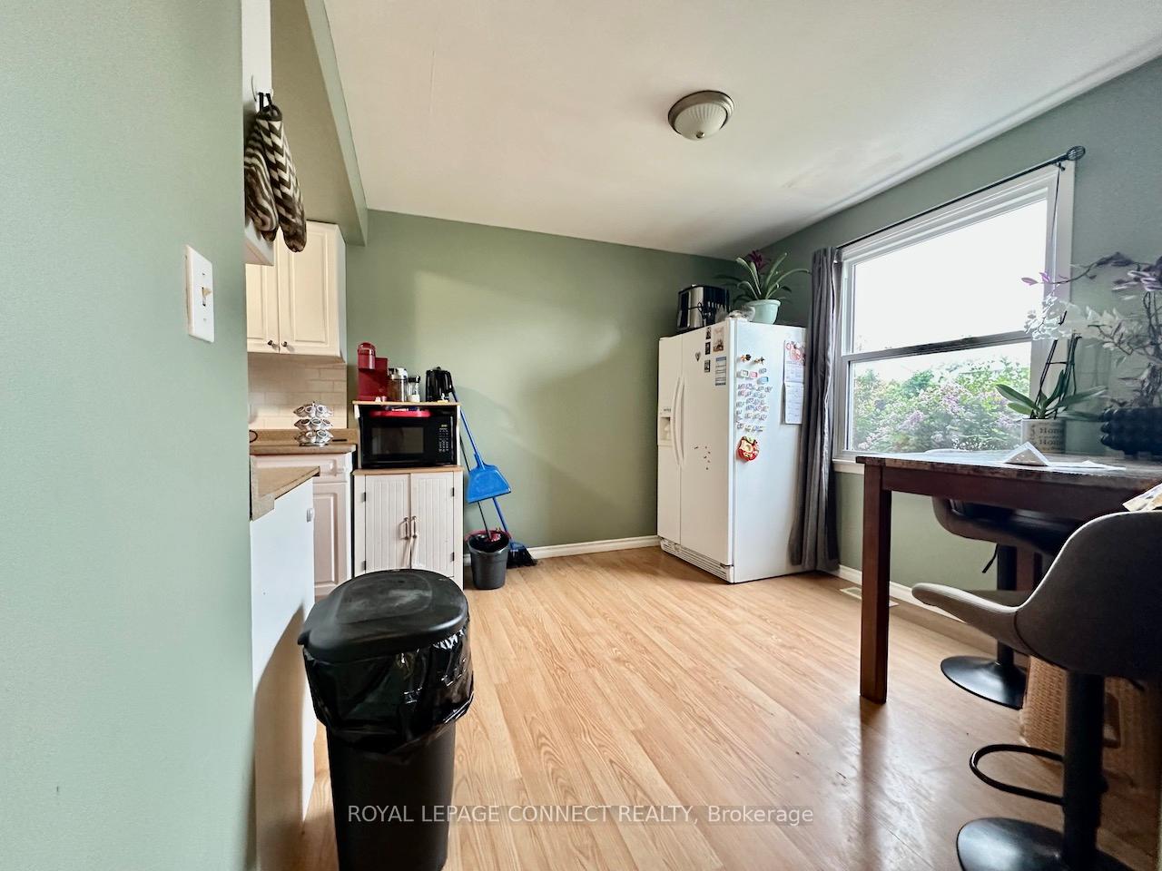 Photo 9 of Unit 3, 41 Orchard Place, Chatham-Kent — HOMEH