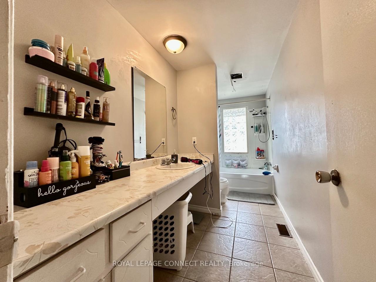Photo 16 of Unit 3, 41 Orchard Place, Chatham-Kent — HOMEH