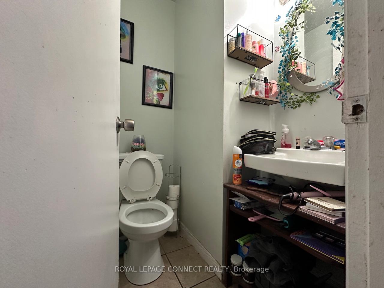 Photo 9 of Unit 5, 37 Orchard Place, Chatham-Kent — HOMEH