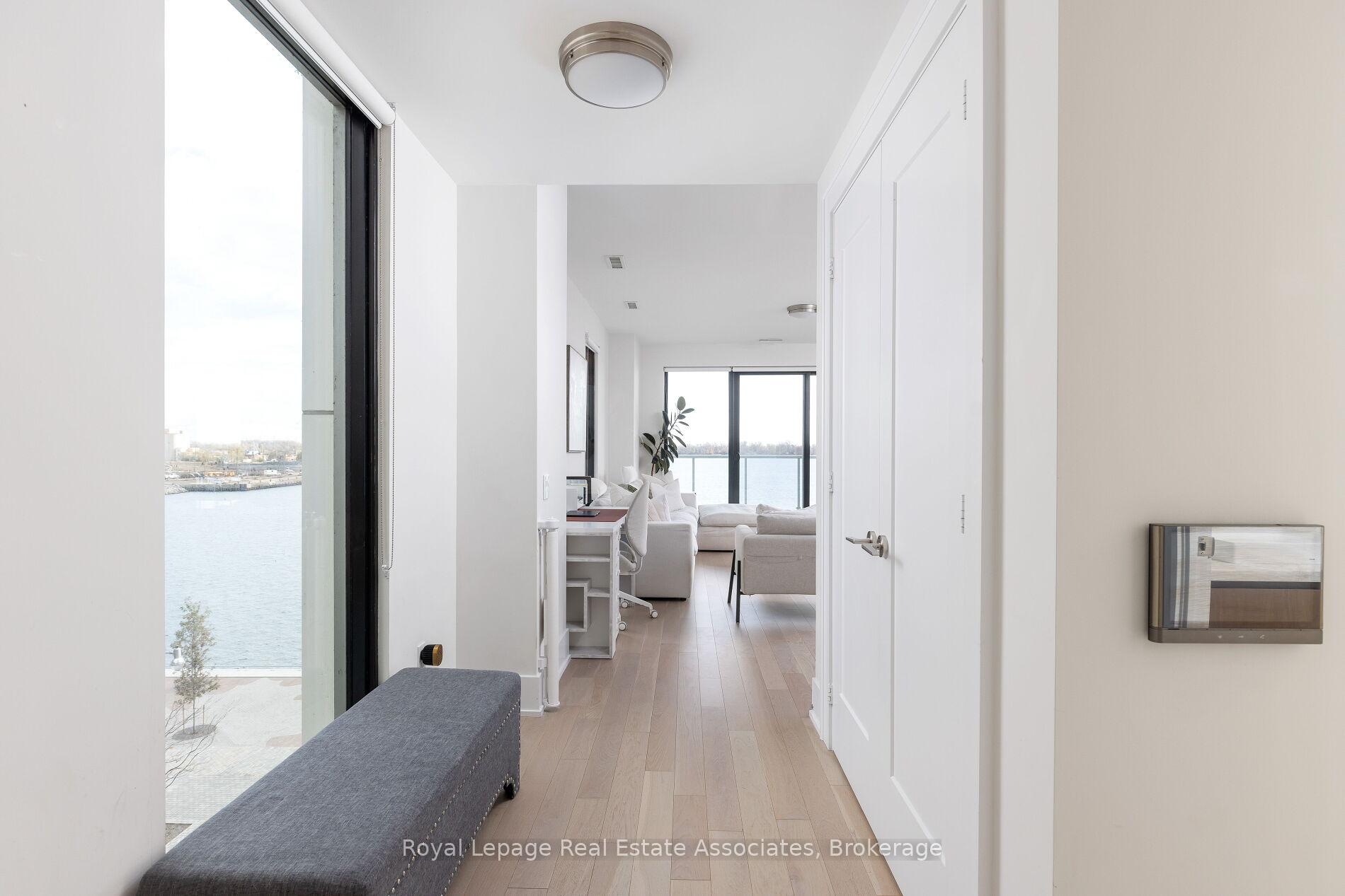 Photo 3 of Unit 410, 118 Merchants' Wharf, Toronto, Waterfront Communities — HOMEH