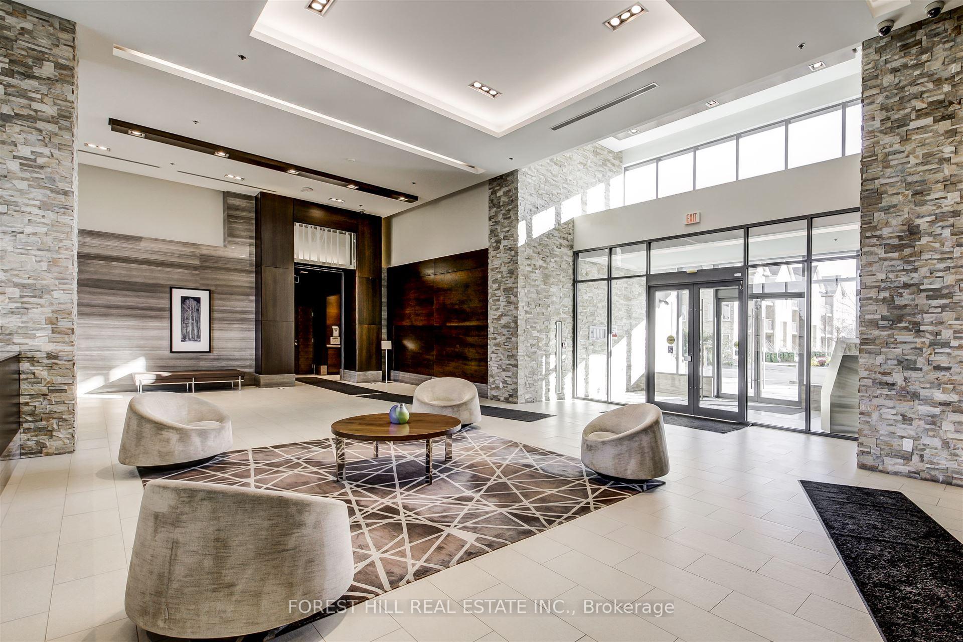 Photo 4 of Unit TH 120, 35 Brian Peck Crescent, Toronto, Leaside — HOMEH