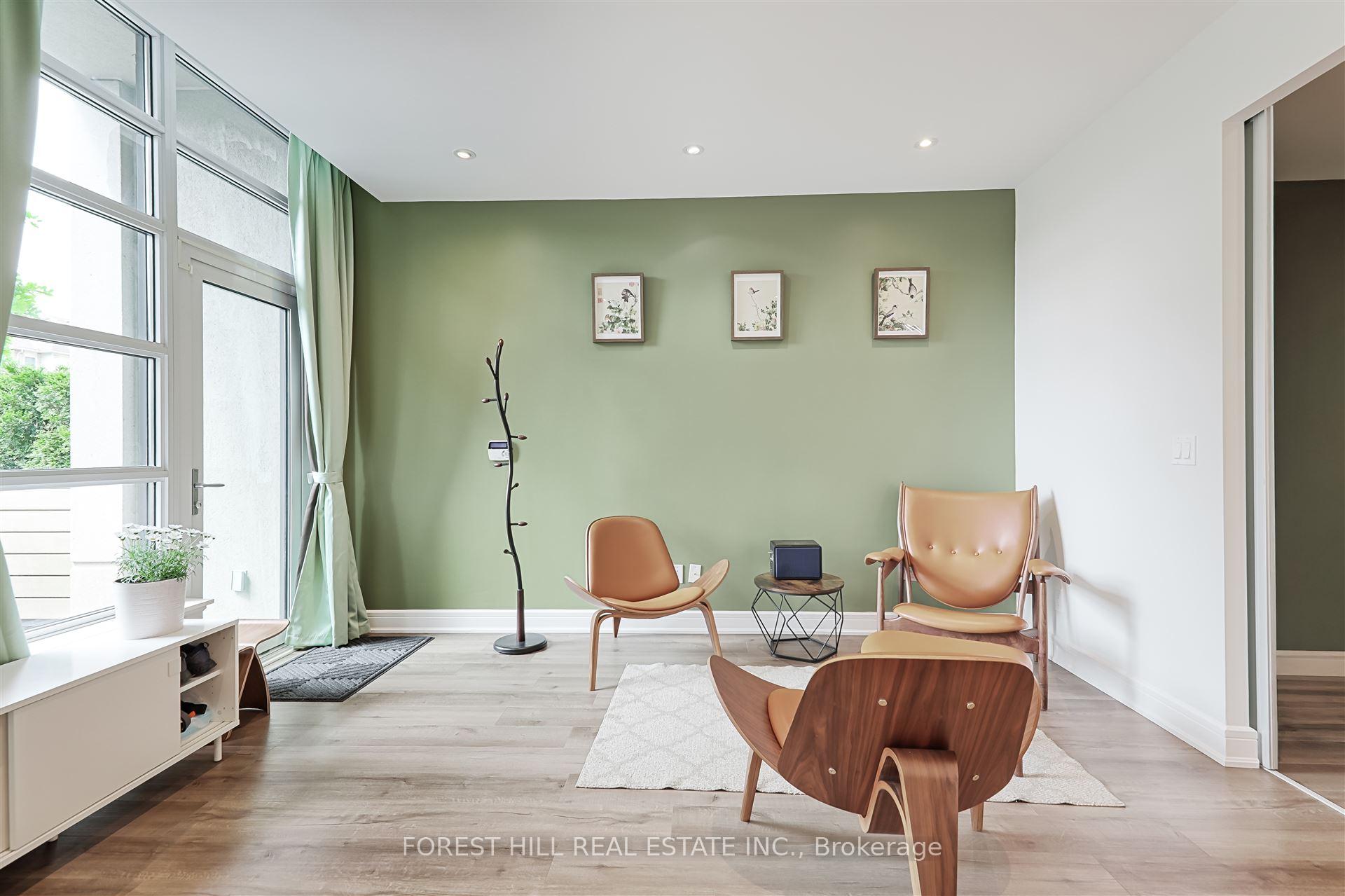Photo 17 of Unit TH 120, 35 Brian Peck Crescent, Toronto, Leaside — HOMEH