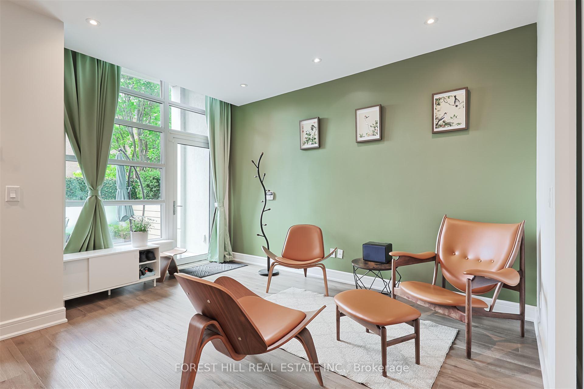 Photo 18 of Unit TH 120, 35 Brian Peck Crescent, Toronto, Leaside — HOMEH