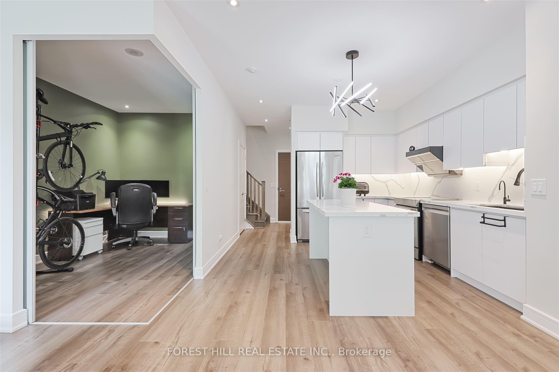 Photo 21 of Unit TH 120, 35 Brian Peck Crescent, Toronto, Leaside — HOMEH