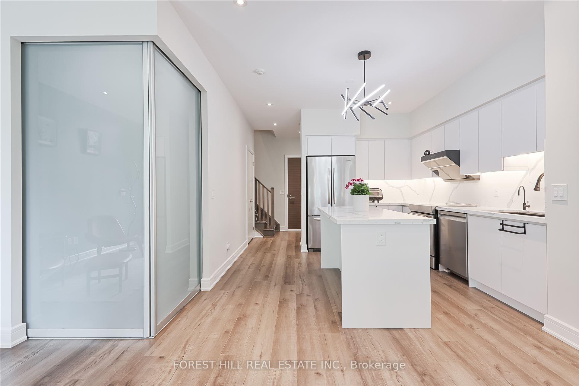 Photo 22 of Unit TH 120, 35 Brian Peck Crescent, Toronto, Leaside — HOMEH