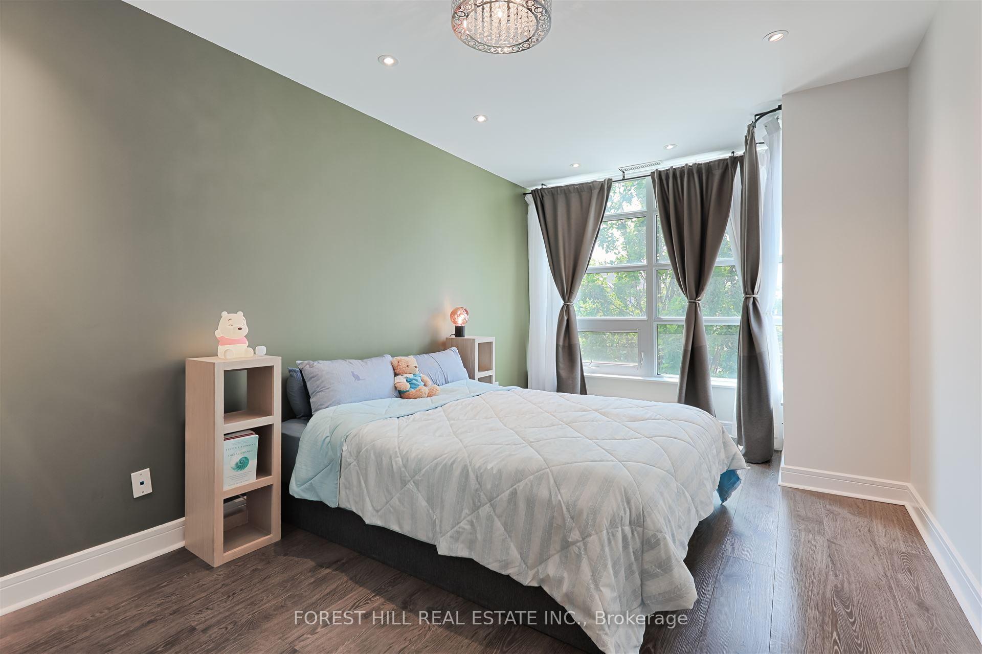 Photo 25 of Unit TH 120, 35 Brian Peck Crescent, Toronto, Leaside — HOMEH