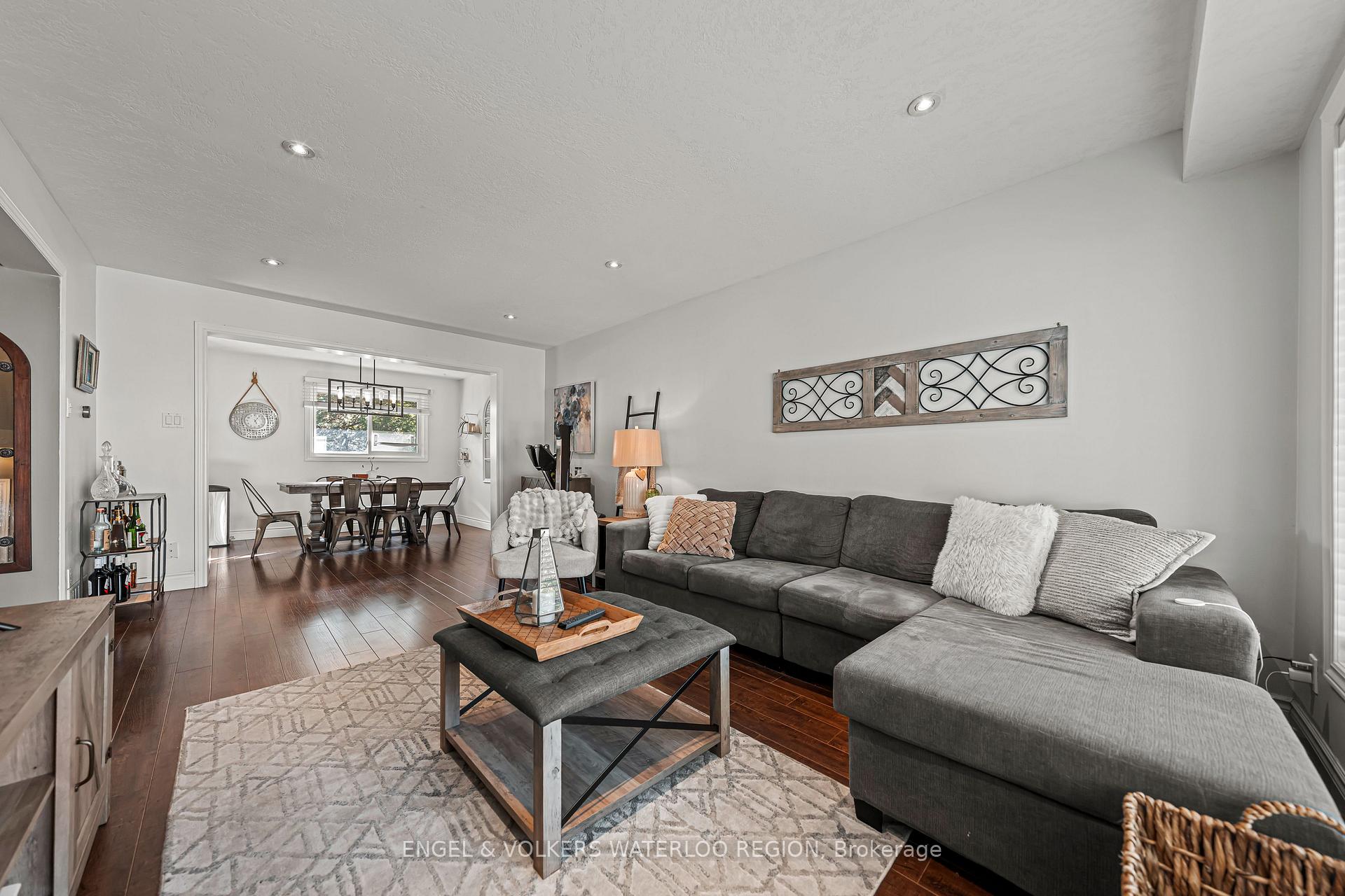 Photo 15 of Unit 28, 49 Cedarwoods Crescent, Kitchener — HOMEH