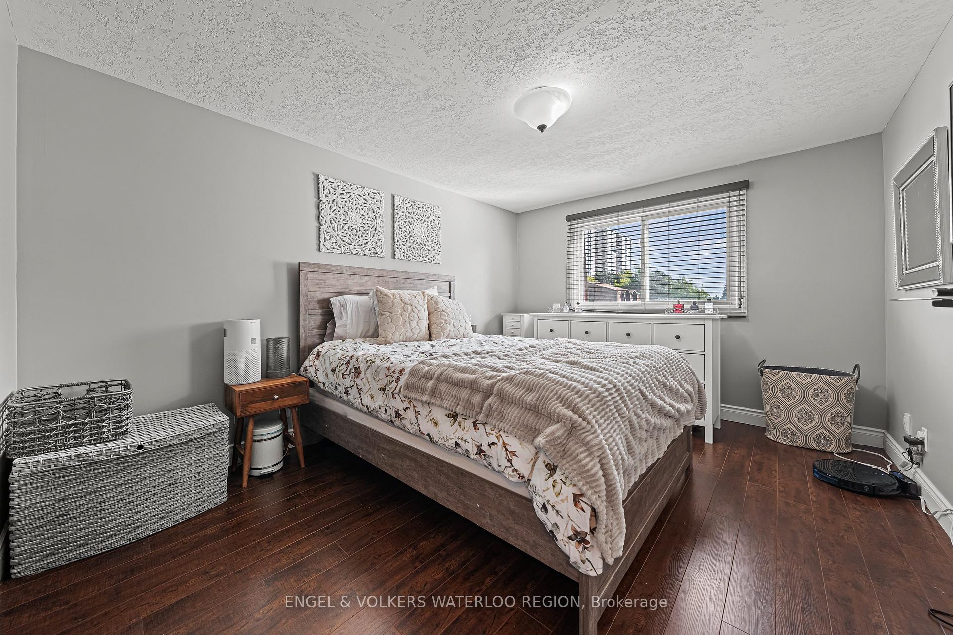 Photo 27 of Unit 28, 49 Cedarwoods Crescent, Kitchener — HOMEH