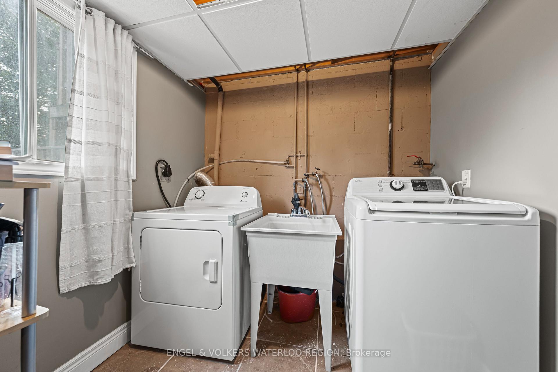 Photo 38 of Unit 28, 49 Cedarwoods Crescent, Kitchener — HOMEH