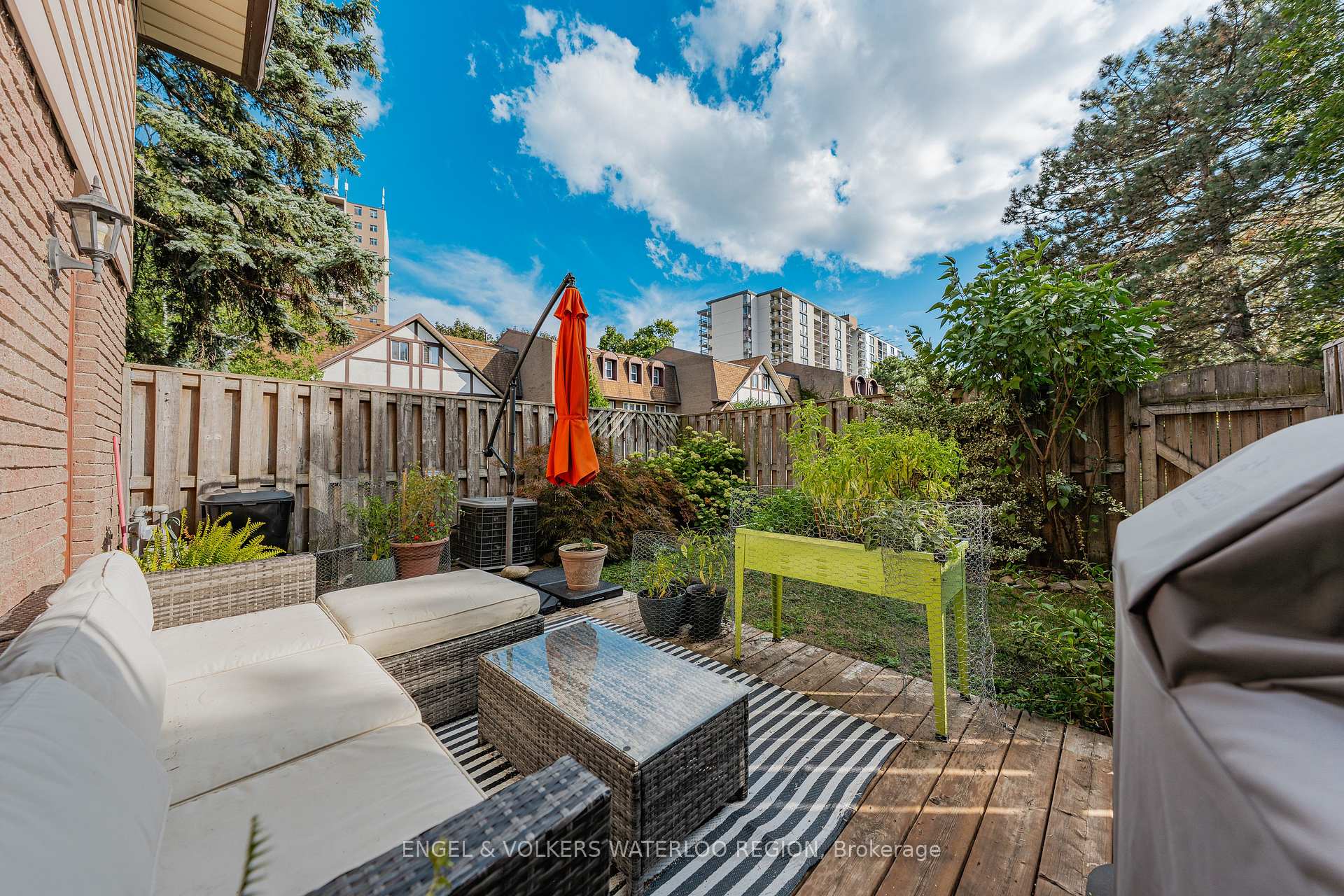 Photo 42 of Unit 28, 49 Cedarwoods Crescent, Kitchener — HOMEH