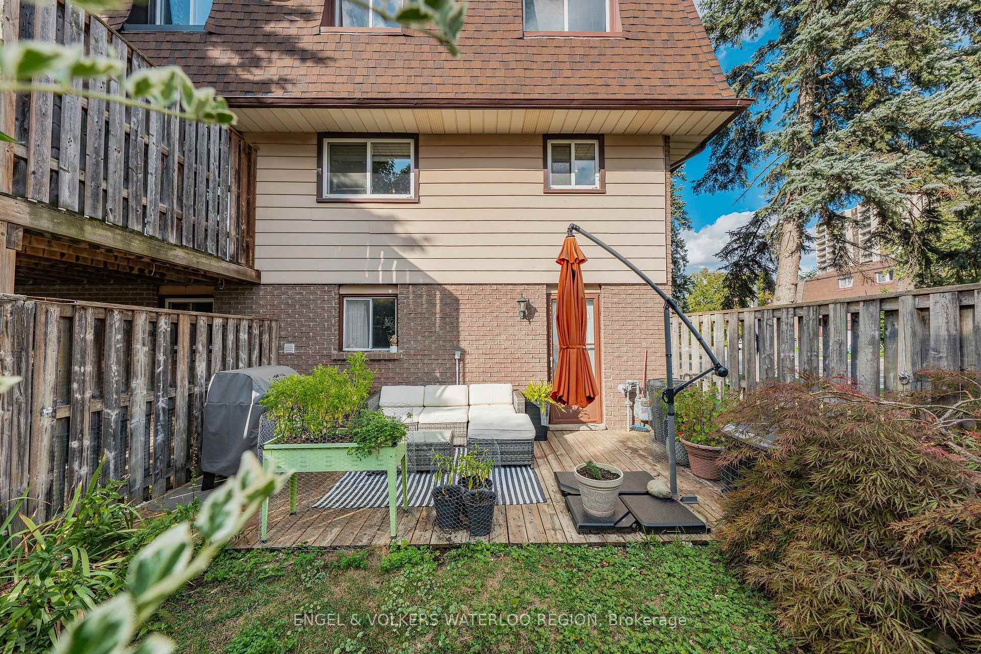 Photo 43 of Unit 28, 49 Cedarwoods Crescent, Kitchener — HOMEH