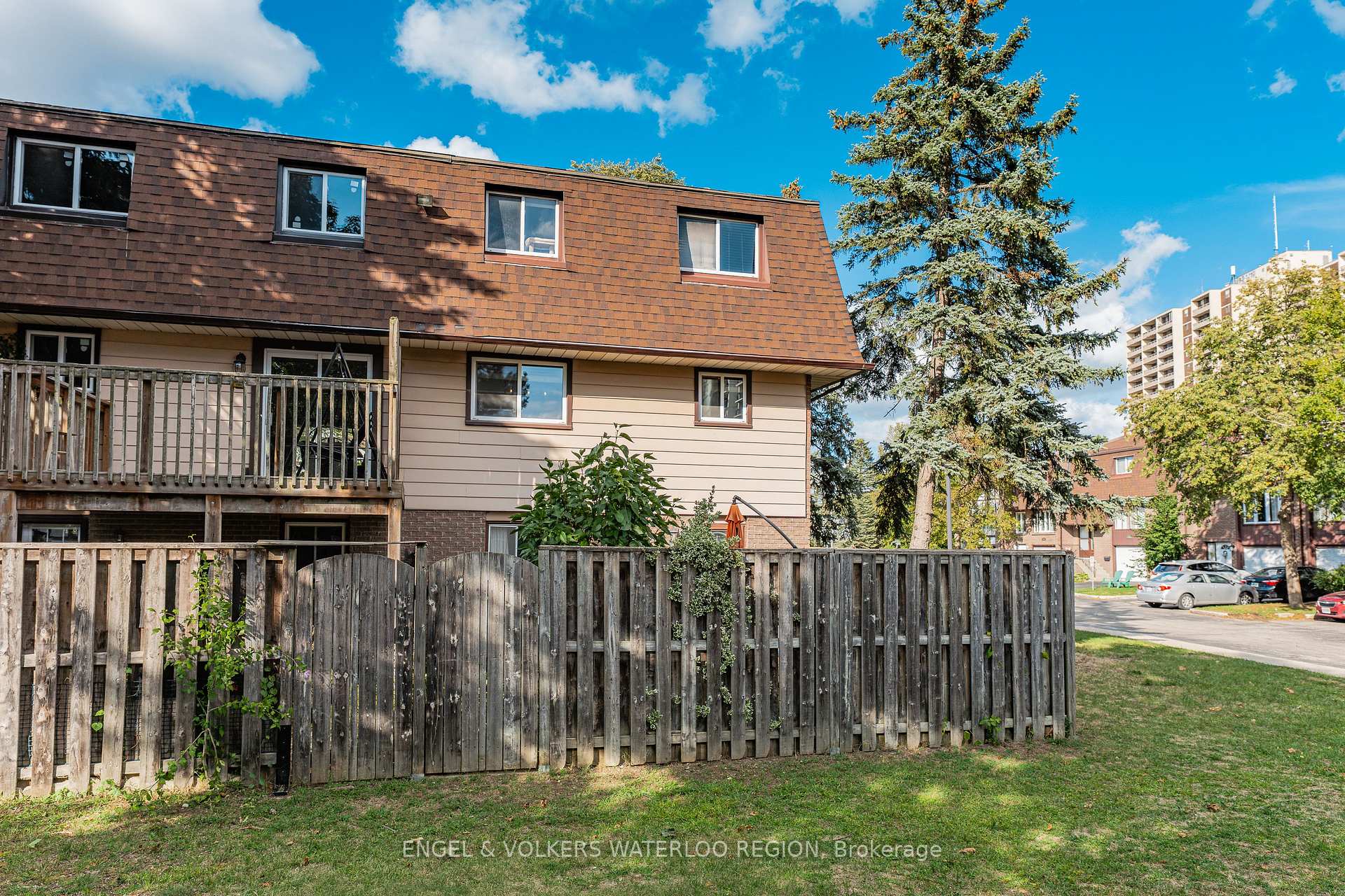 Photo 45 of Unit 28, 49 Cedarwoods Crescent, Kitchener — HOMEH