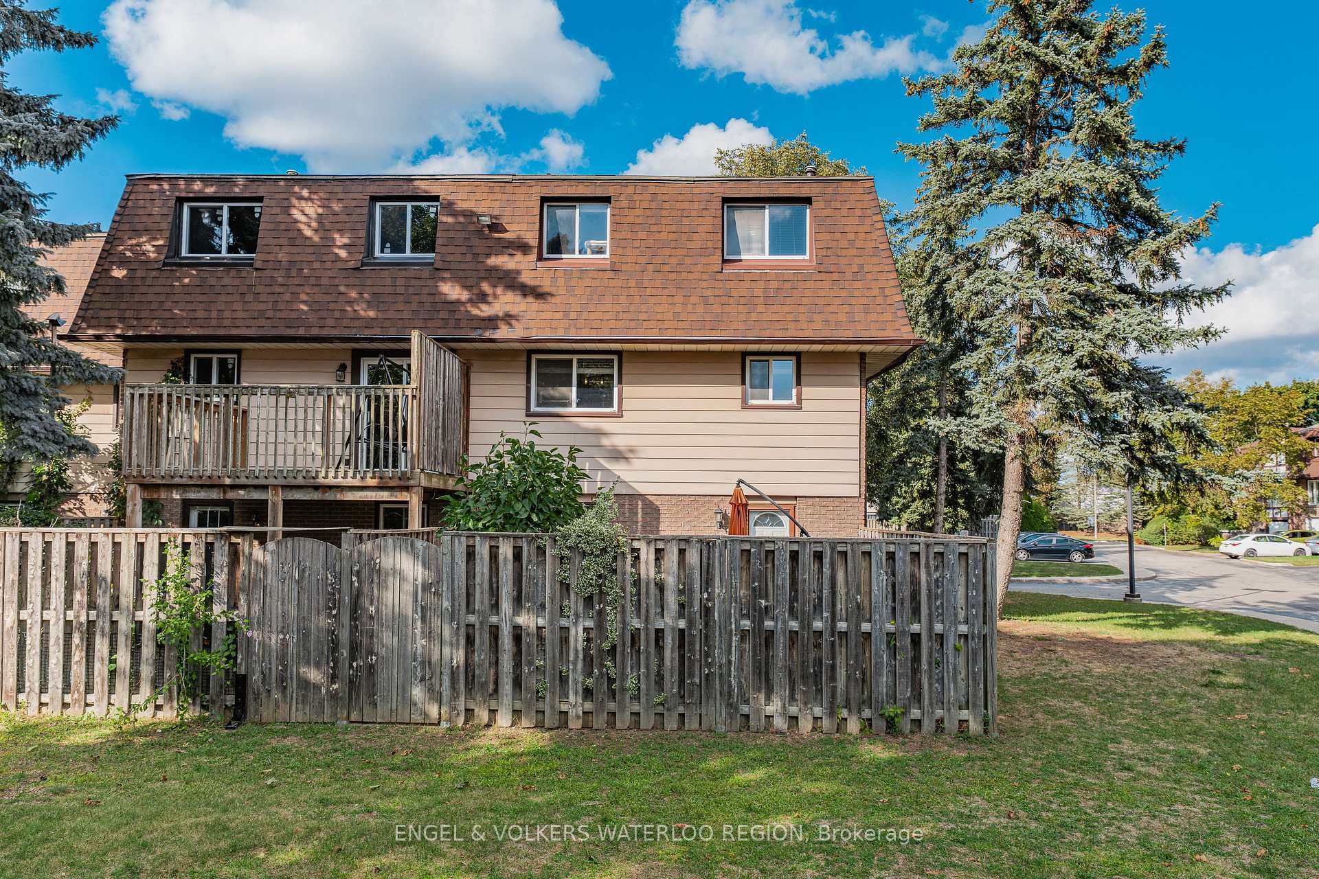 Photo 46 of Unit 28, 49 Cedarwoods Crescent, Kitchener — HOMEH