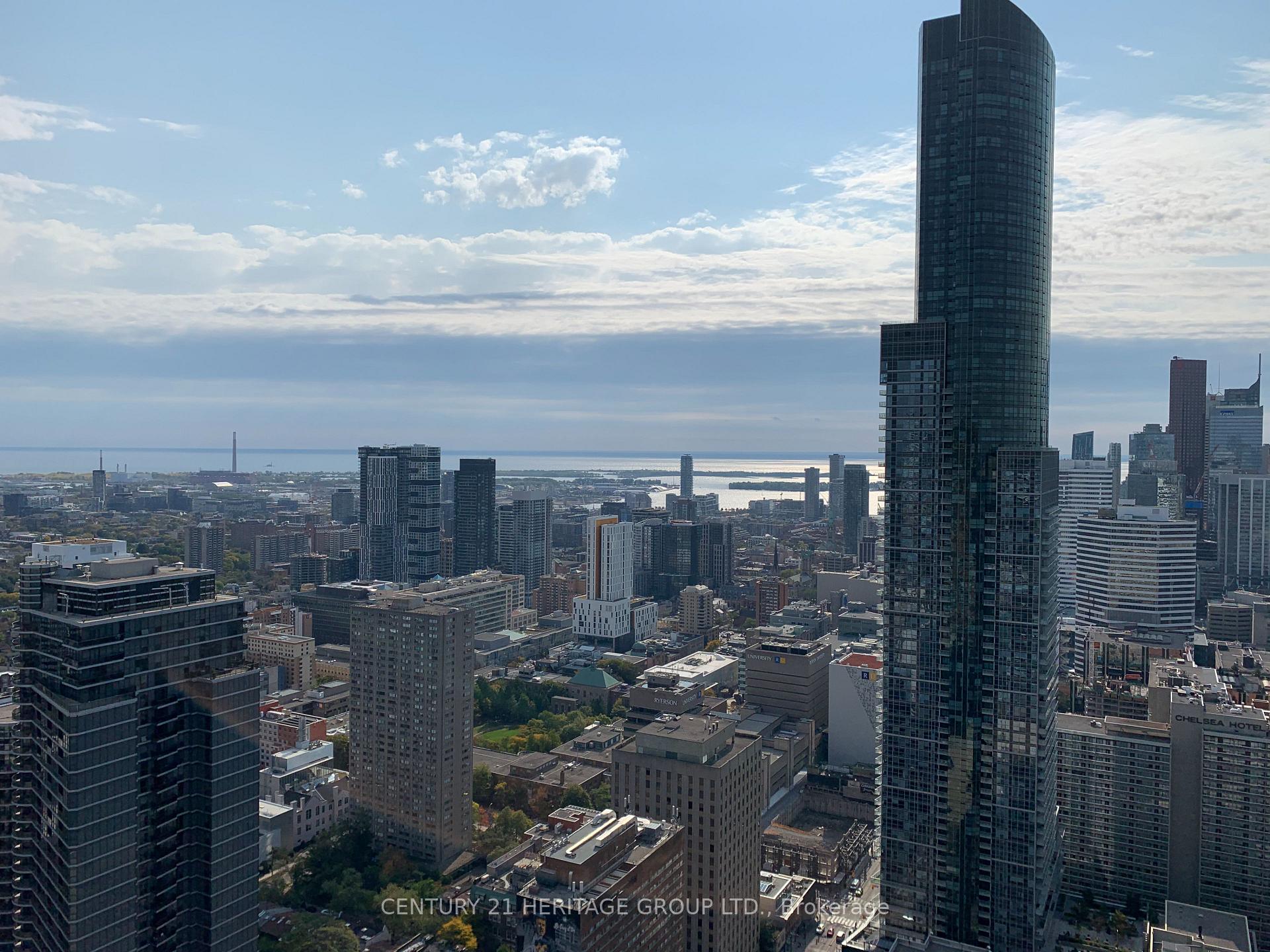 Photo 3 of Unit 4802, 15 Grenville Street, Toronto, Bay Street Corridor — HOMEH