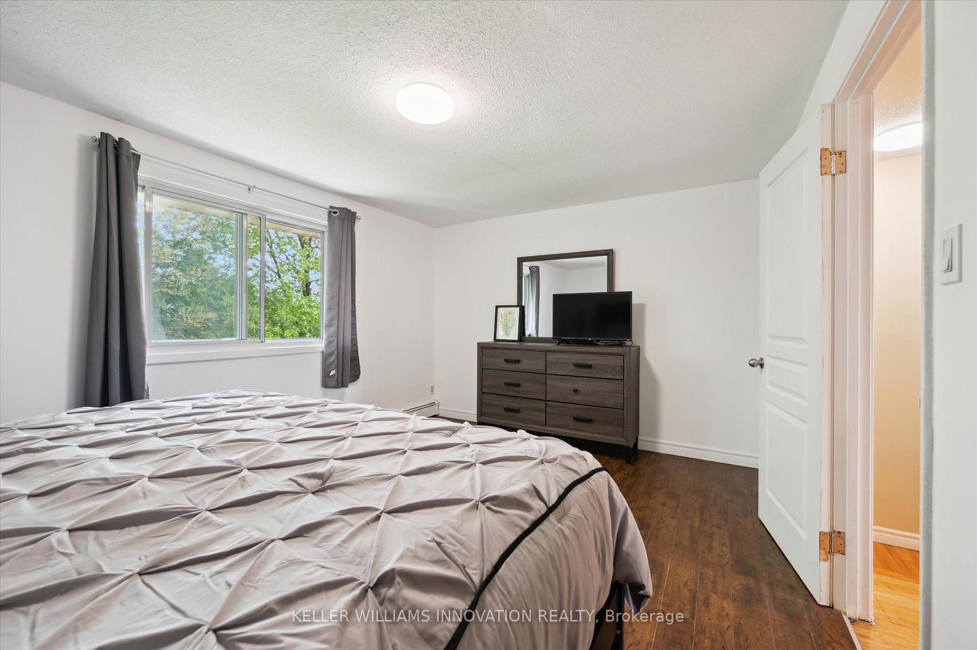 Photo 15 of Unit 33, 293 Fairway Road N, Kitchener — HOMEH