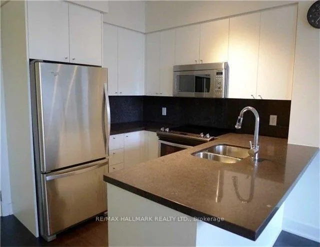 Photo 2 of Unit #303, 30 Roehampton Avenue, Toronto, Mount Pleasant West — HOMEH