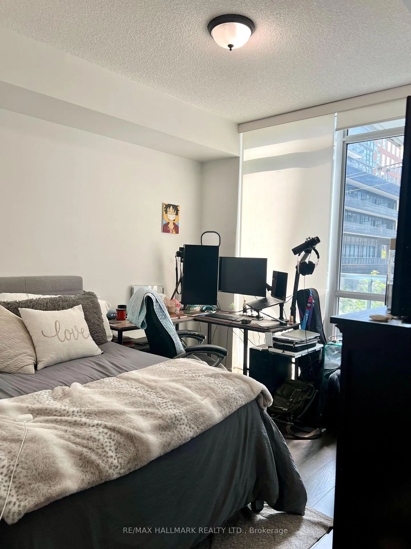 Photo 4 of Unit #303, 30 Roehampton Avenue, Toronto, Mount Pleasant West — HOMEH